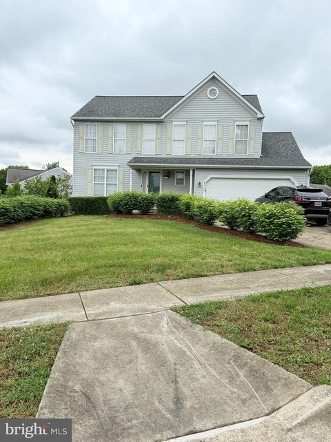 Homes For Rent - 9709 Golden Eagle Court<br/> UPPER MARLBORO, MD 20772