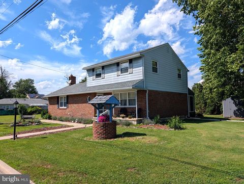 Homes For Sale - 132 Dartmouth Road<br/> PENNSVILLE, NJ 08070