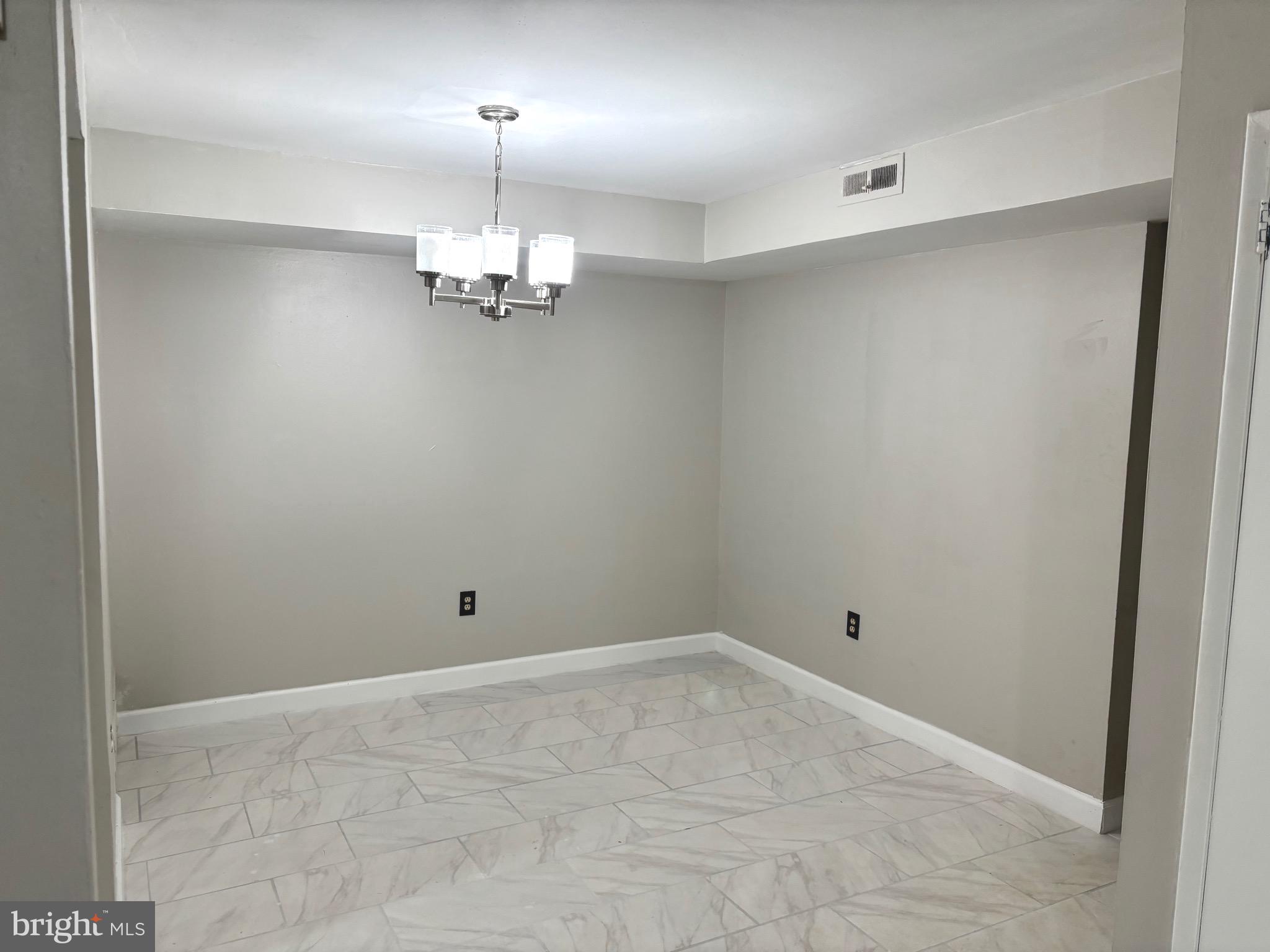 HOLLY HILL - Residential