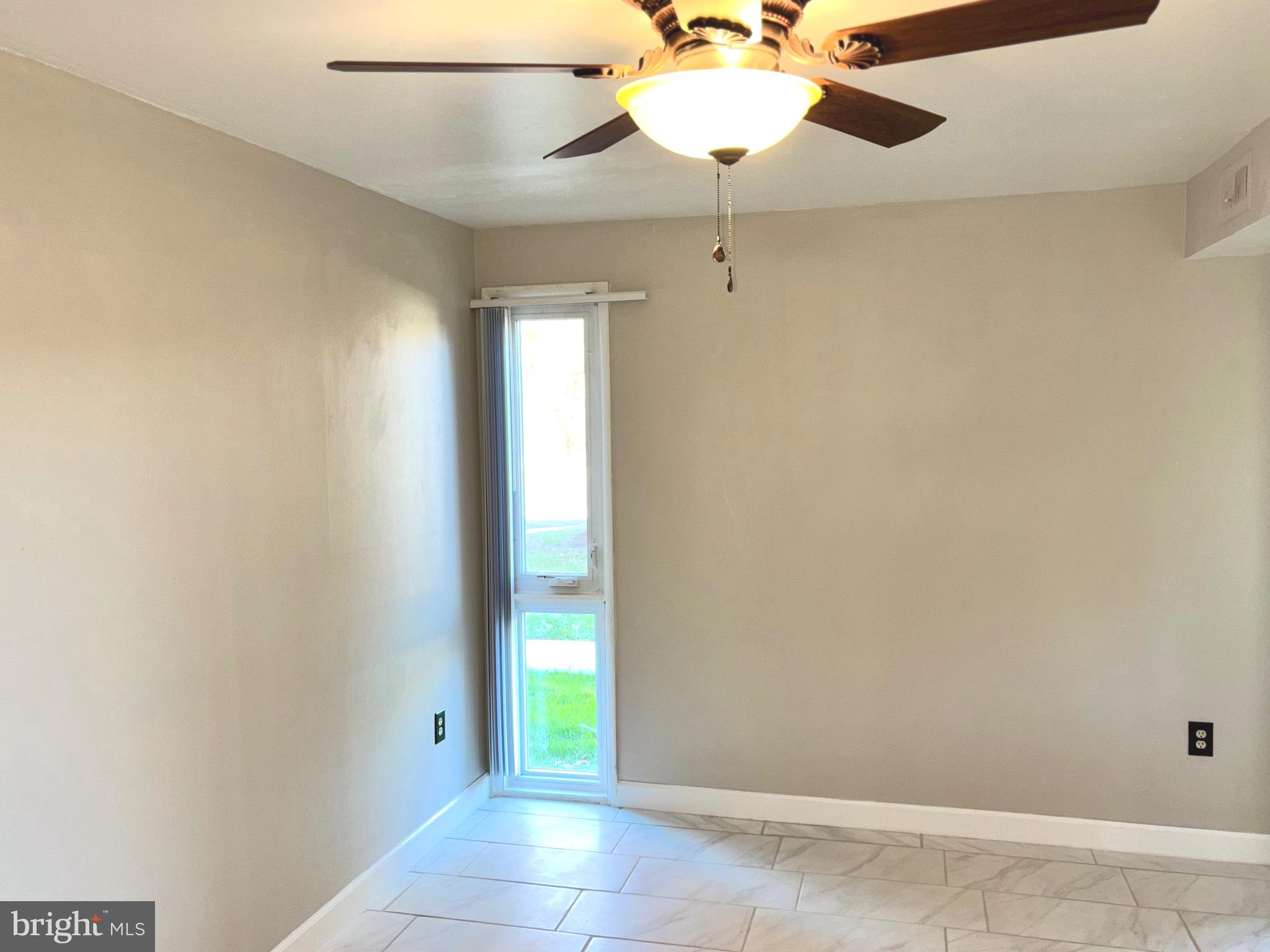 HOLLY HILL - Residential