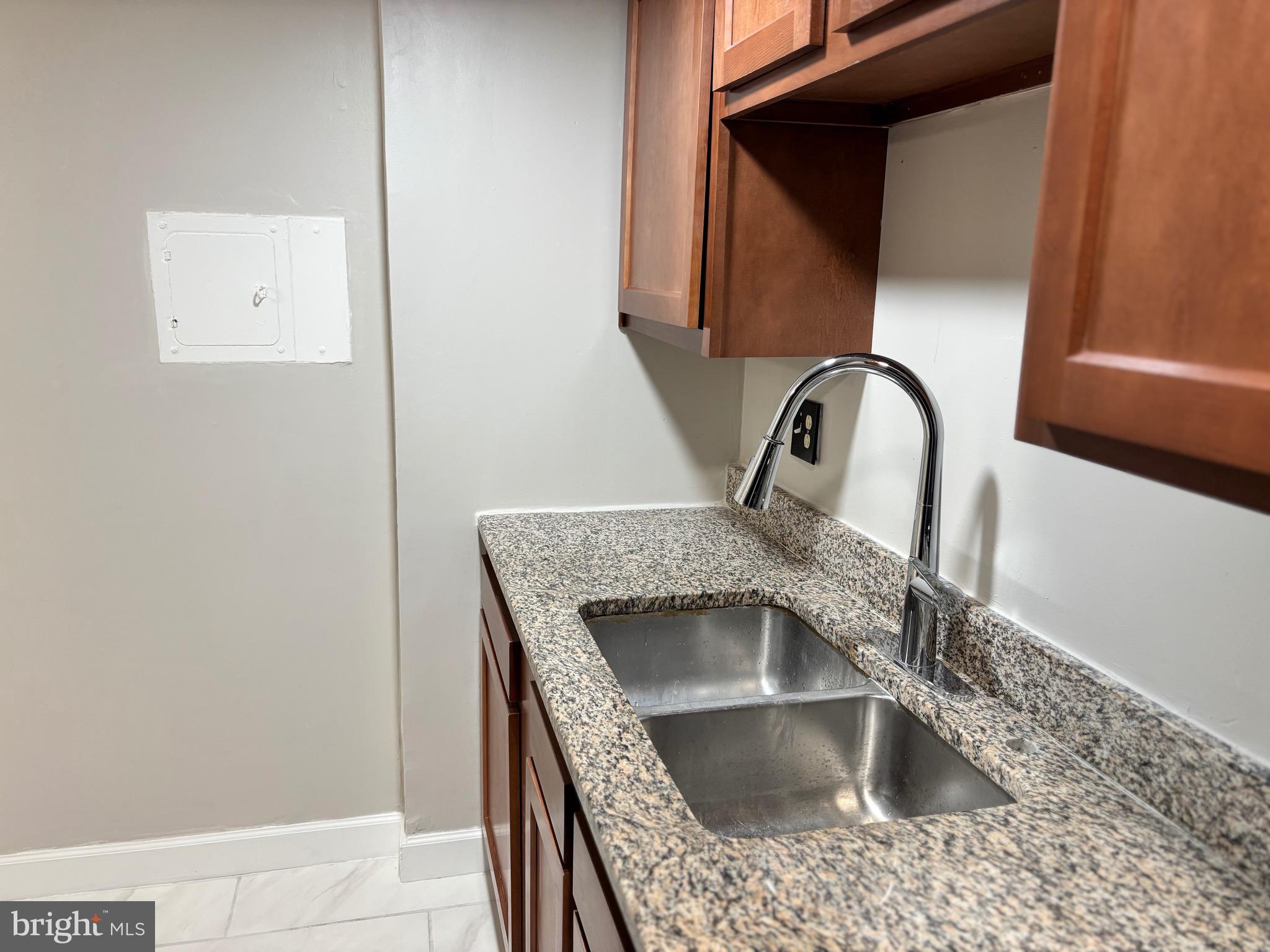 HOLLY HILL - Residential