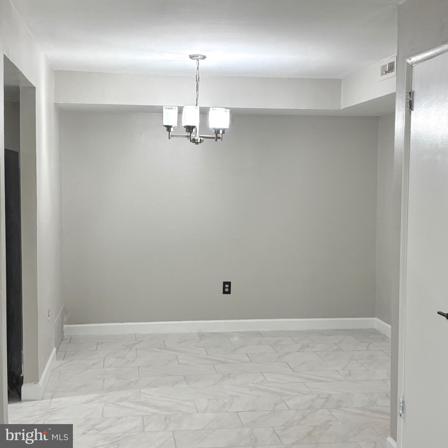 HOLLY HILL - Residential