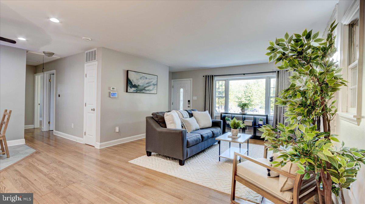 SEVERN - Residential