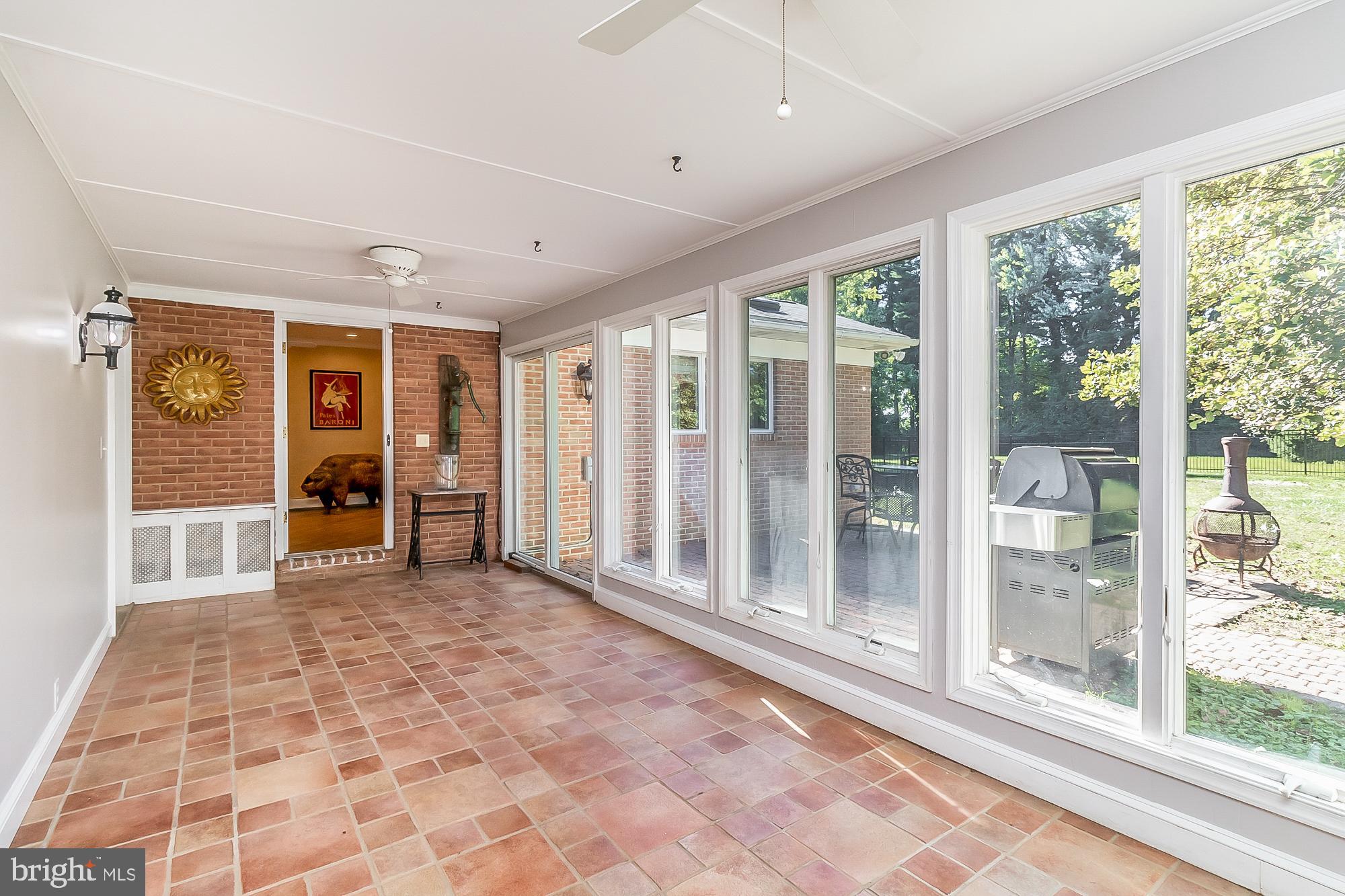 GLEN ARM - Residential Lease