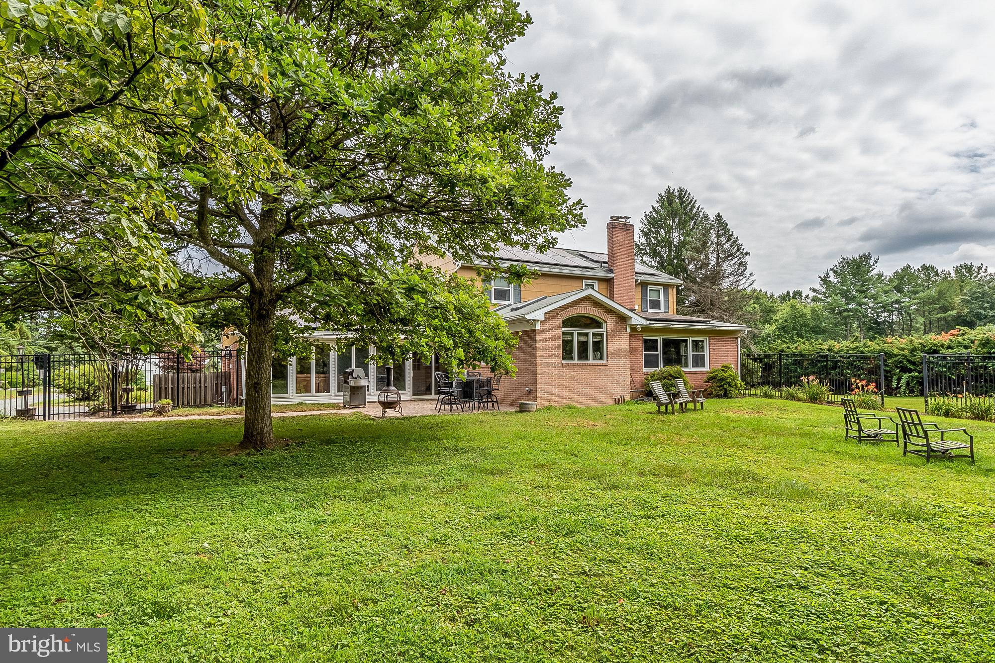 GLEN ARM - Residential Lease