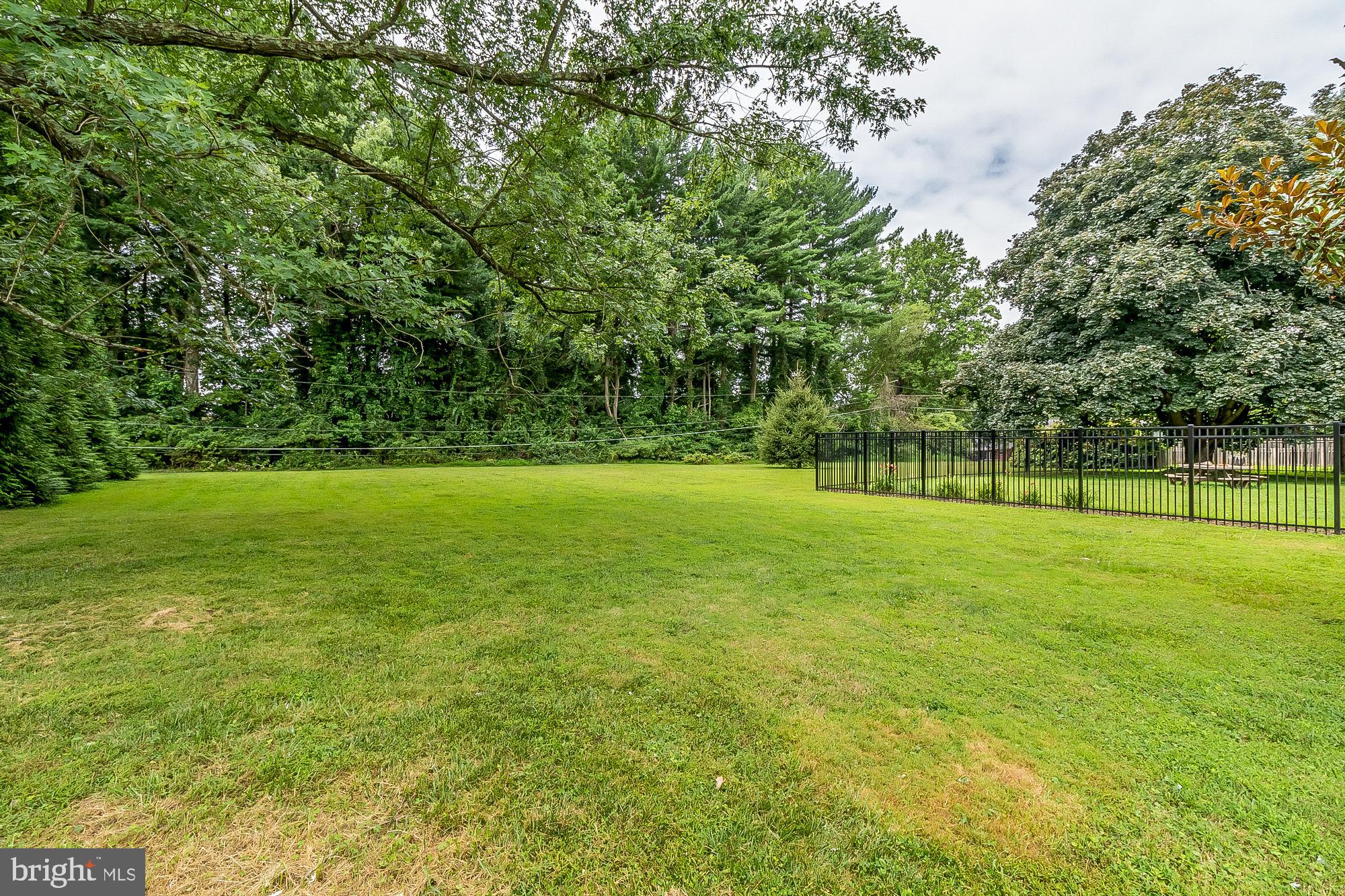 GLEN ARM - Residential Lease