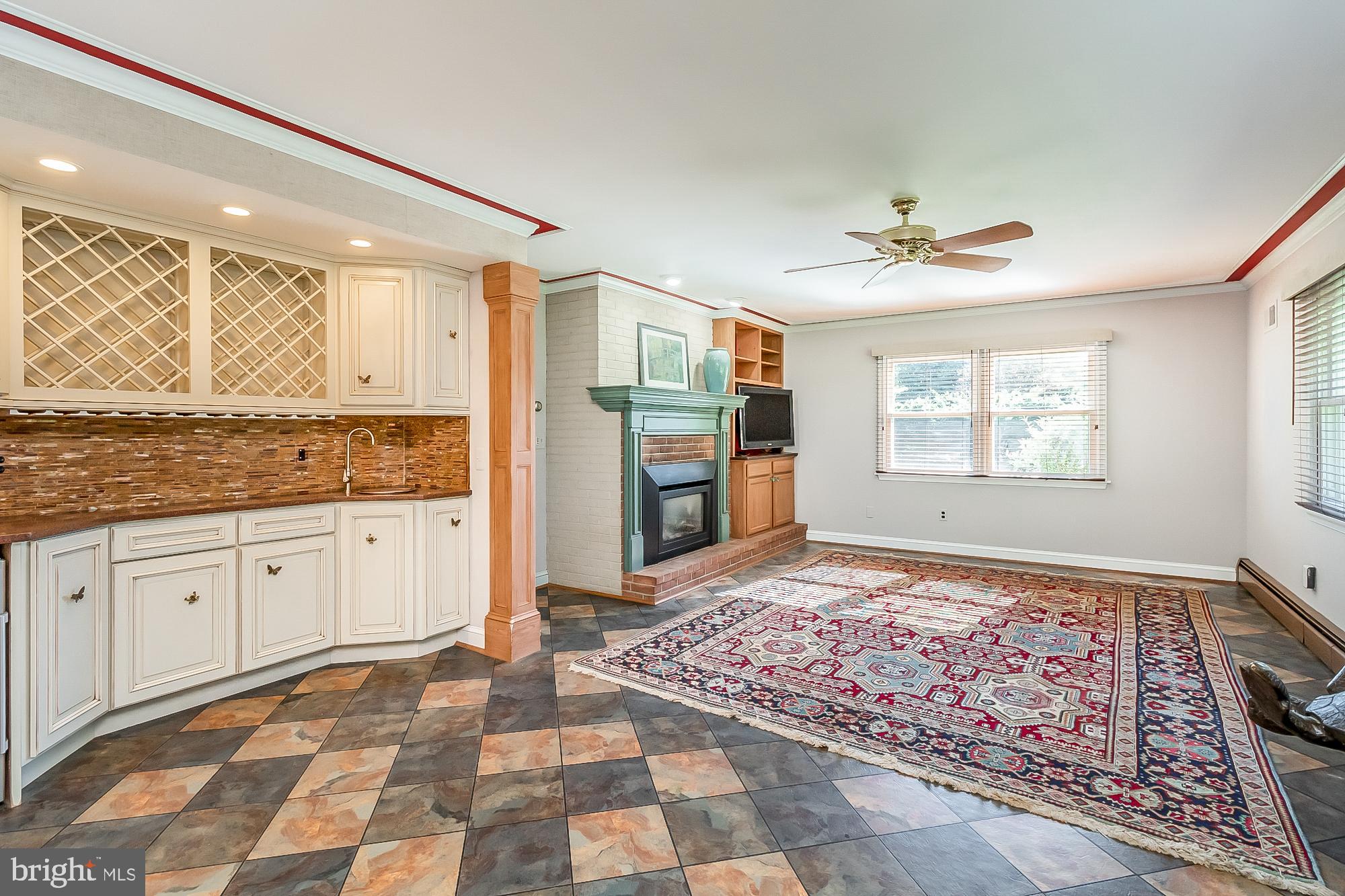 GLEN ARM - Residential Lease