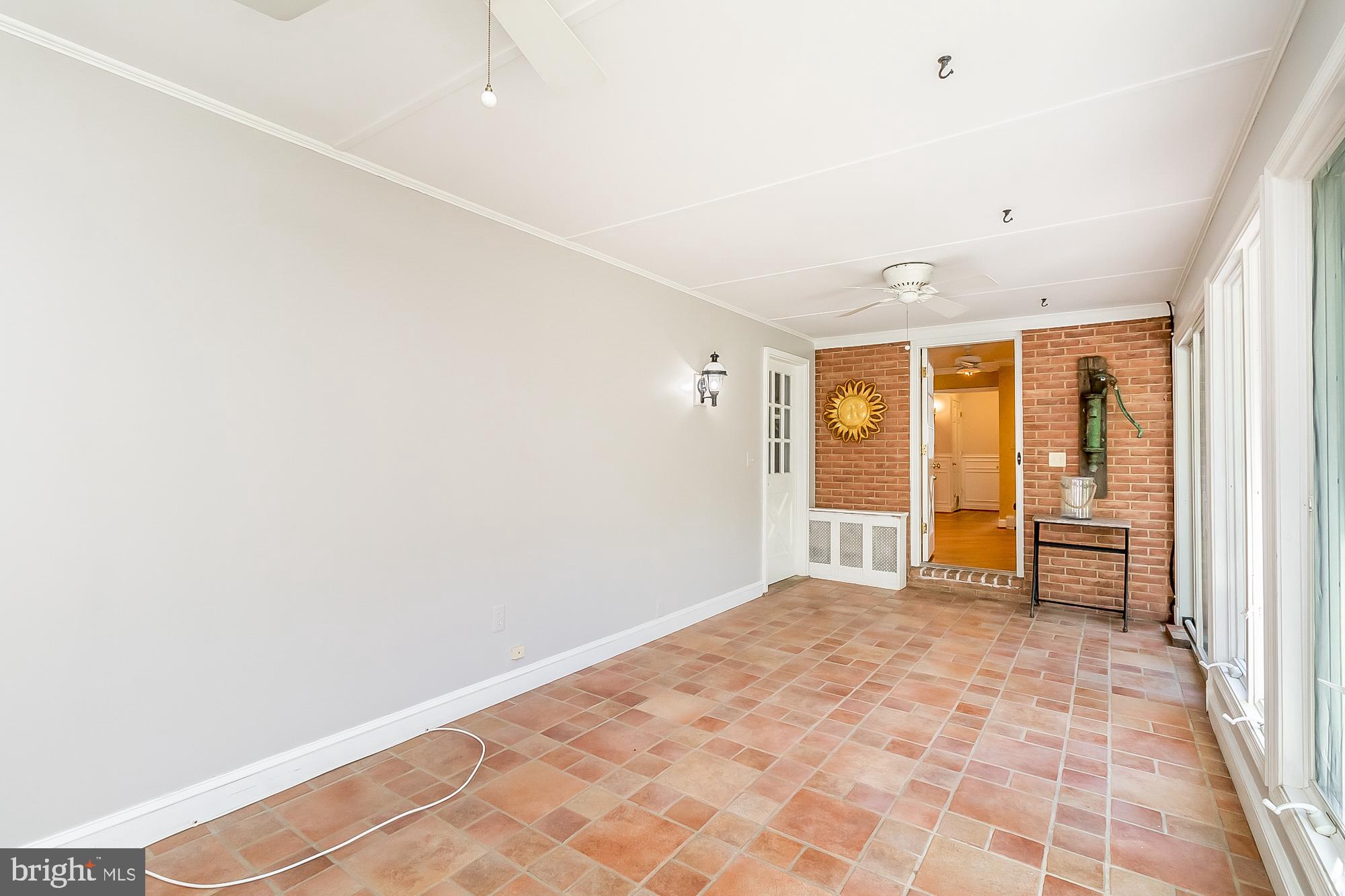 GLEN ARM - Residential Lease