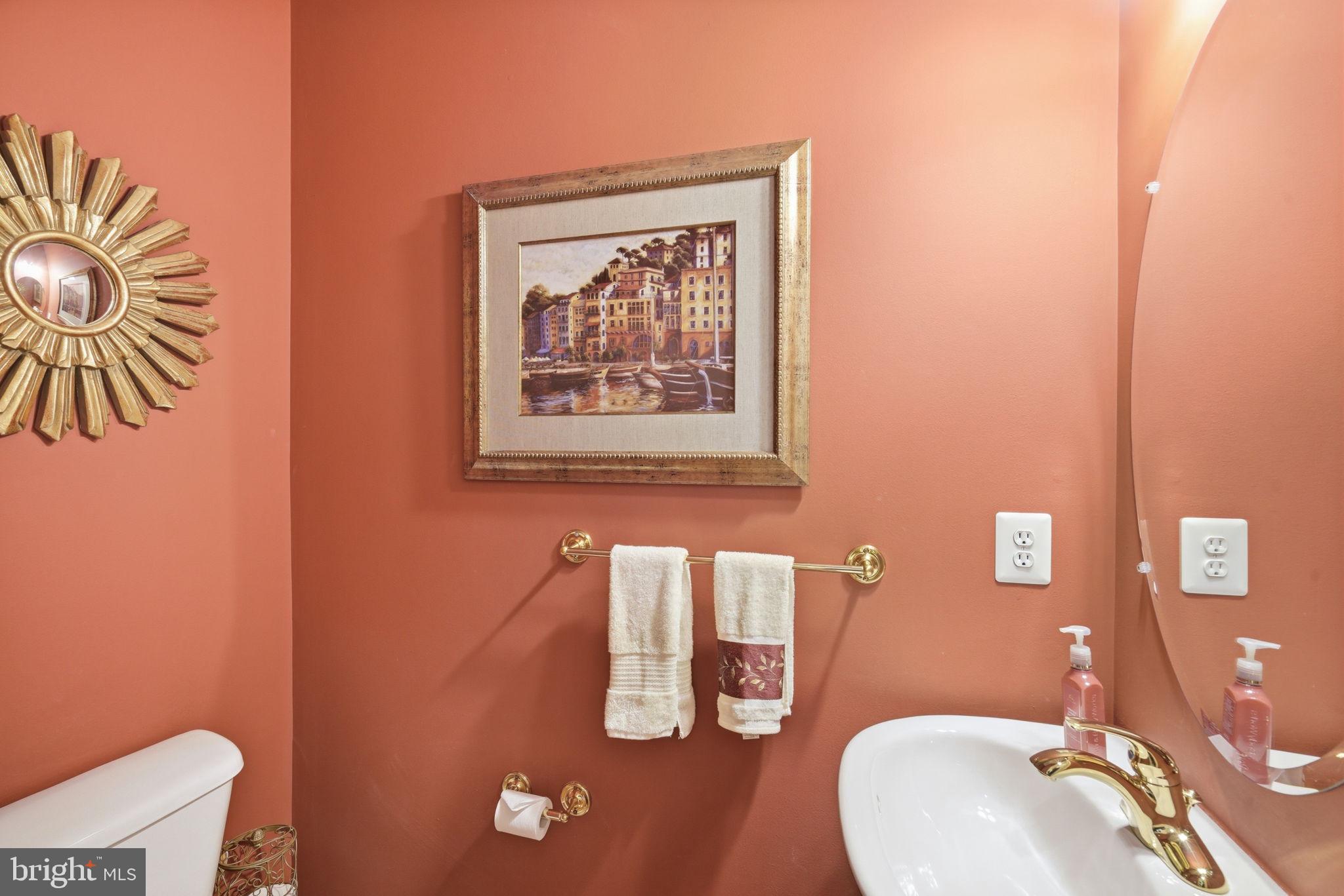 SYMPHONY VILLAGE AT CENTREVILLE - Residential