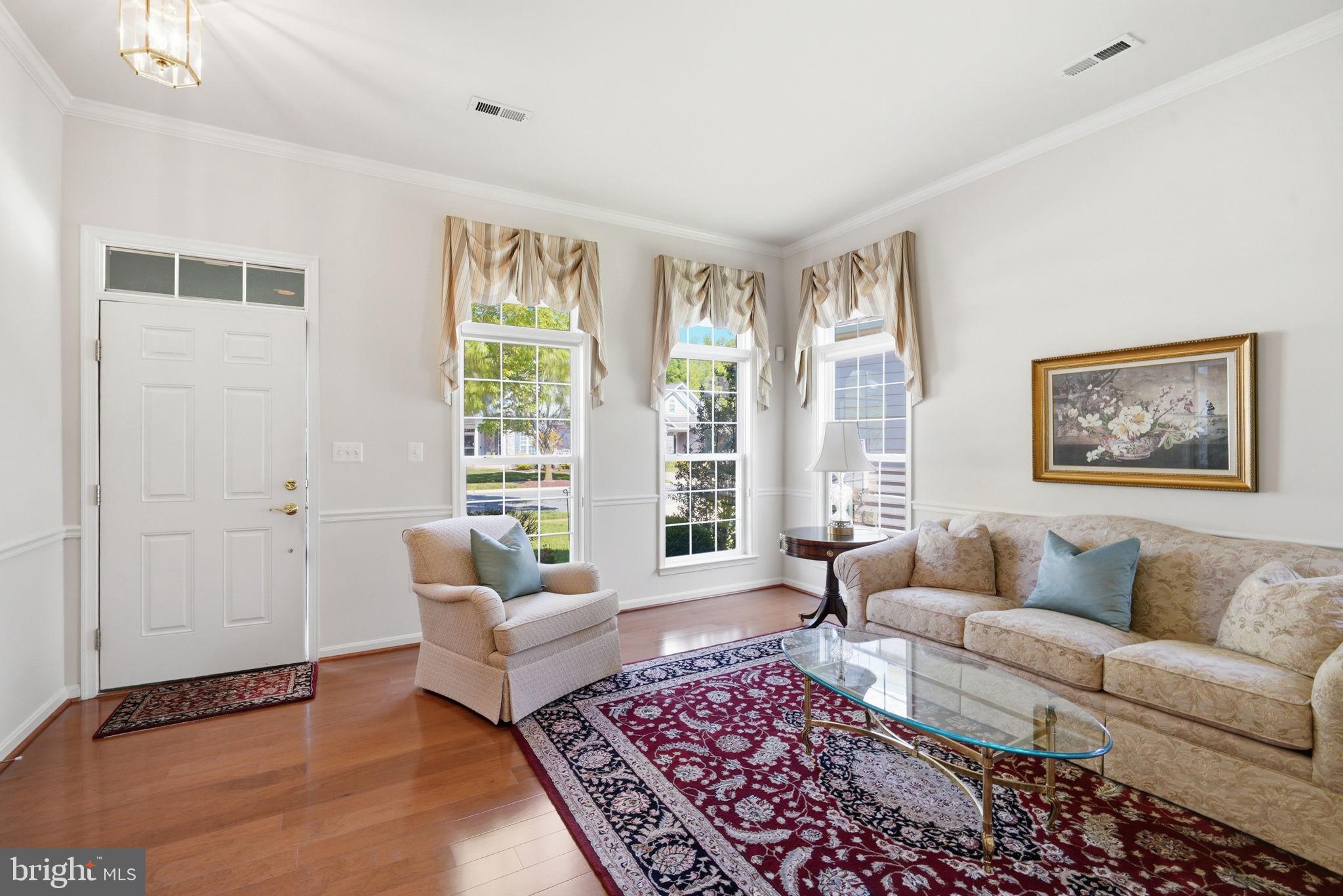 SYMPHONY VILLAGE AT CENTREVILLE - Residential