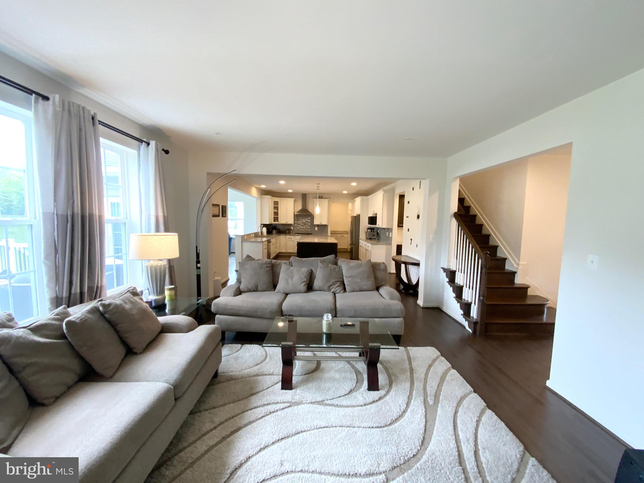 PINE ACRES - Residential