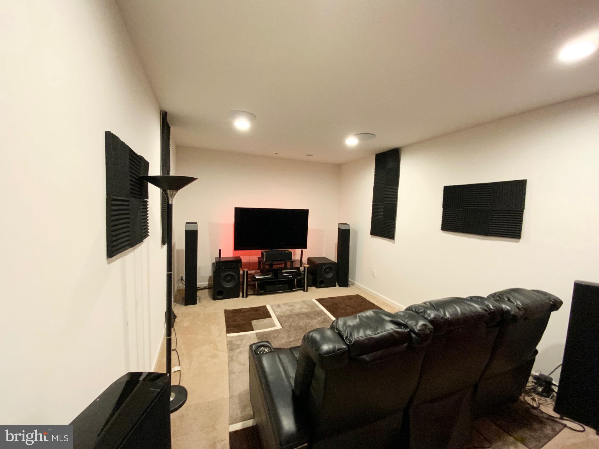 PINE ACRES - Residential
