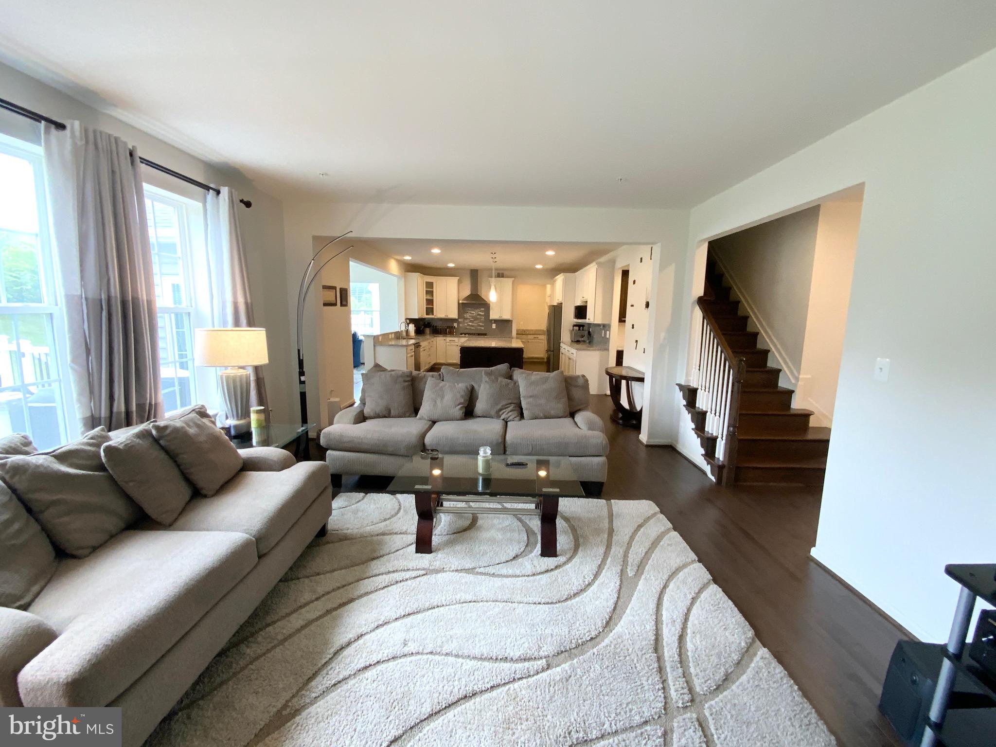 PINE ACRES - Residential