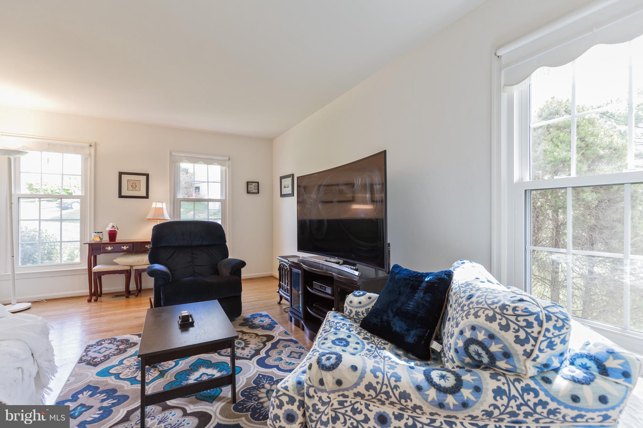 LAKE RIDGE - Residential