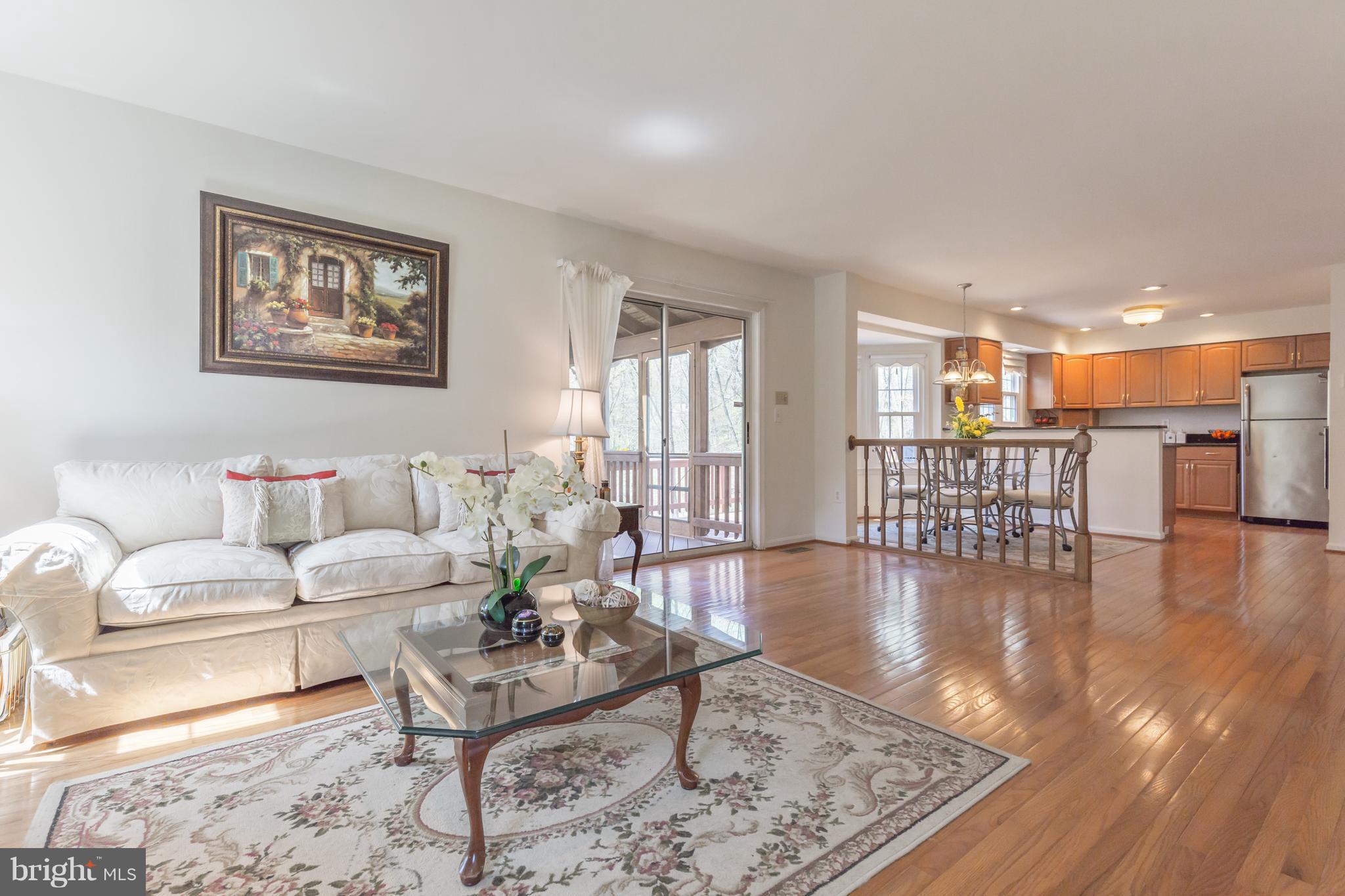 LAKE RIDGE - Residential