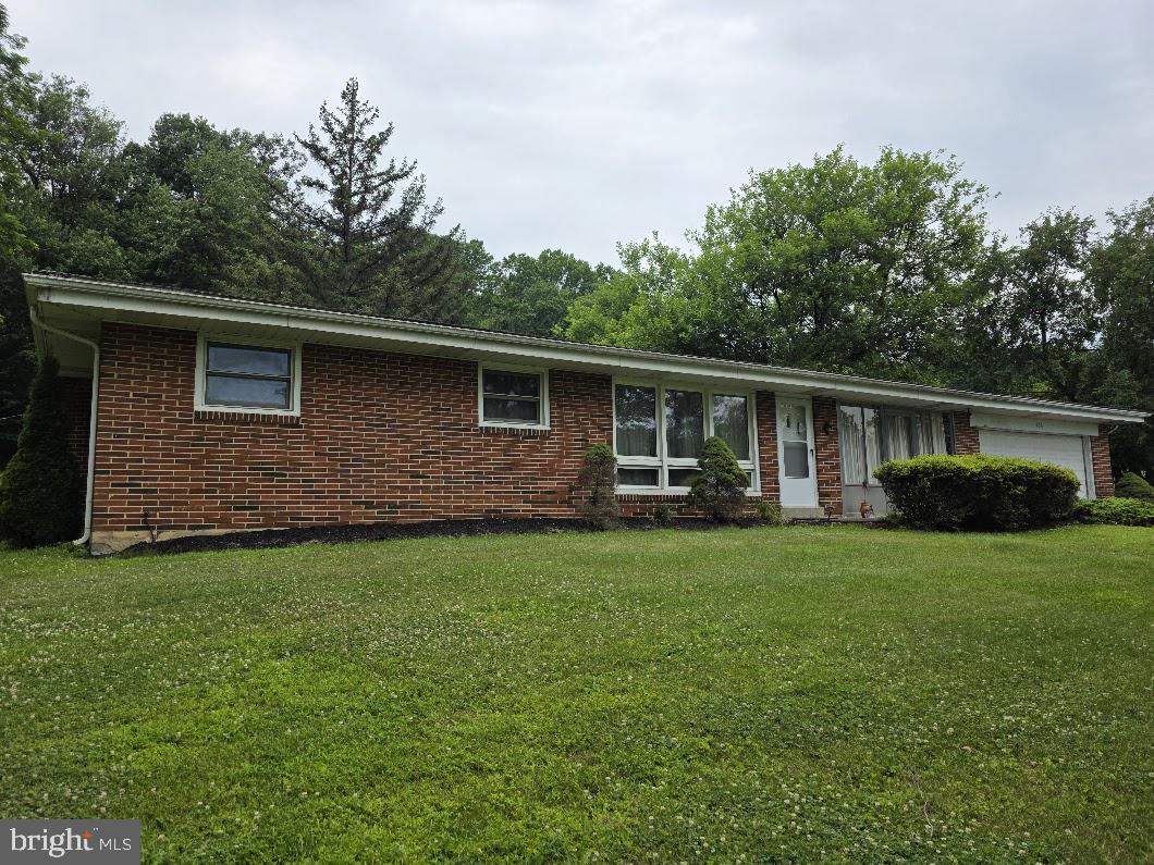 706 S MOUNTAIN ROAD
