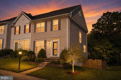 Photo of 11582 Tolson Place, WOODBRIDGE, VA 22192 (MLS # VAPW2123206)