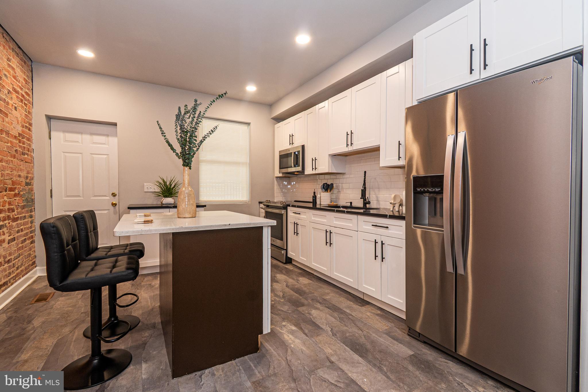 EAST BALTIMORE MIDWAY - Residential