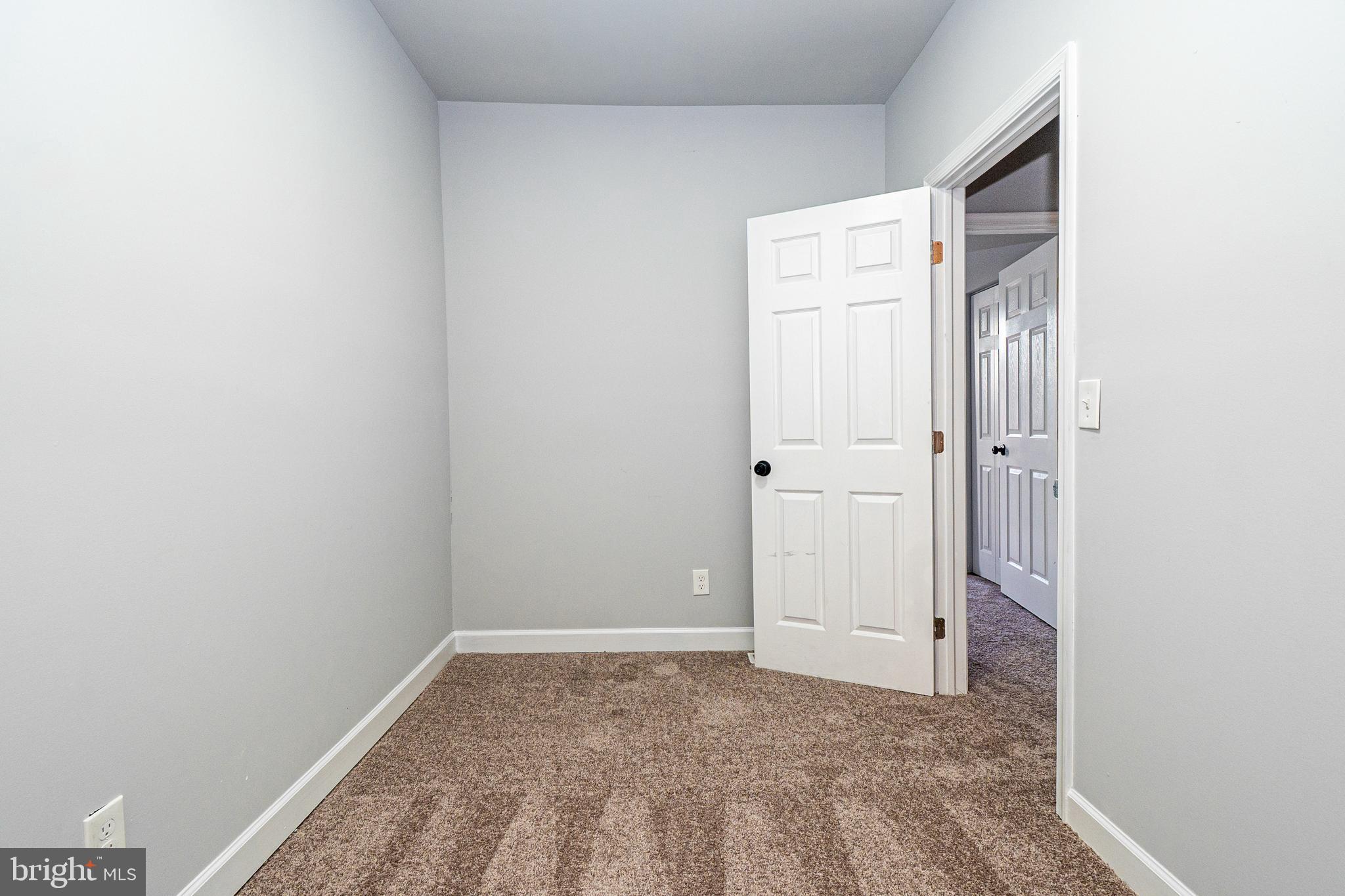 EAST BALTIMORE MIDWAY - Residential