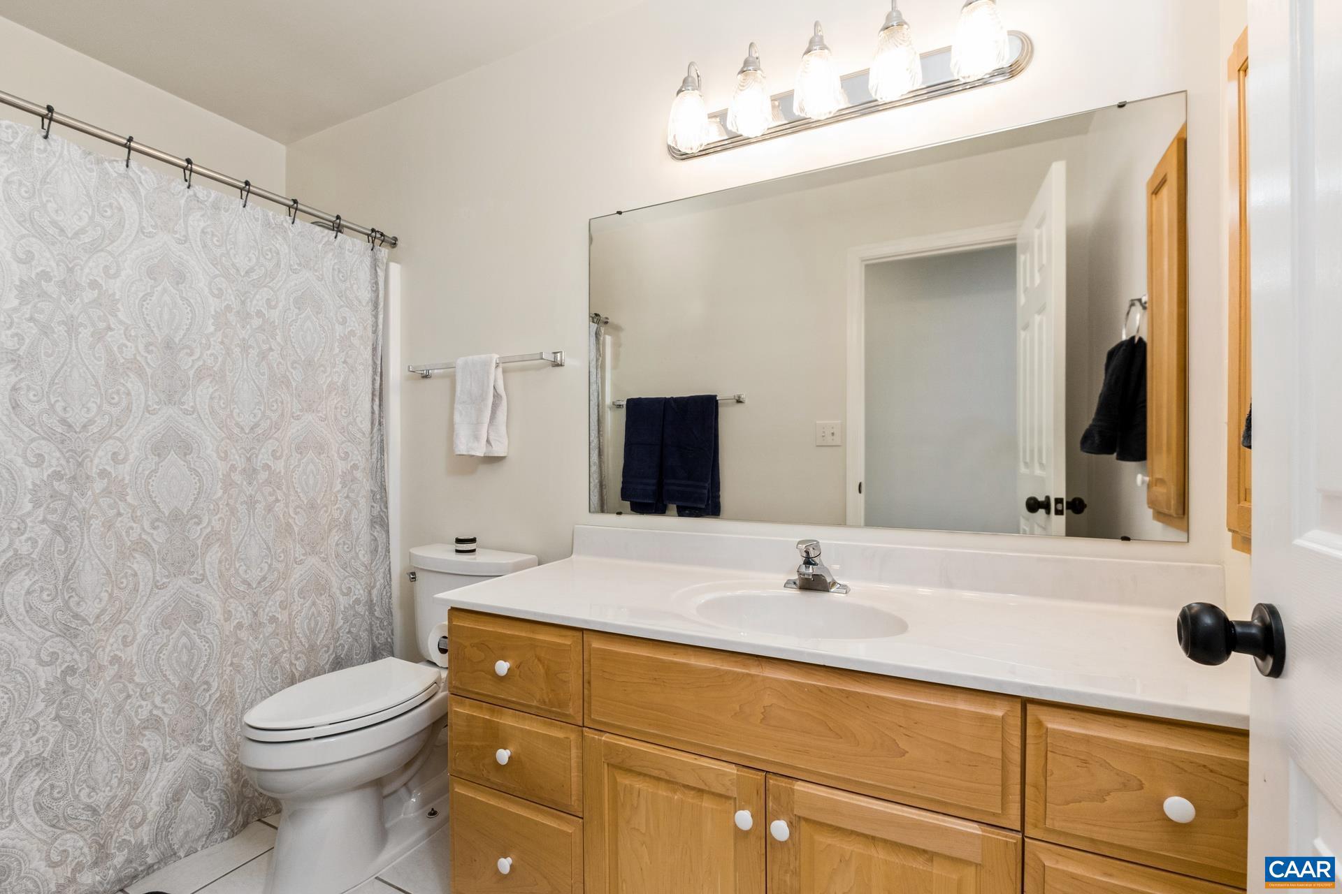 FOREST LAKES - Residential