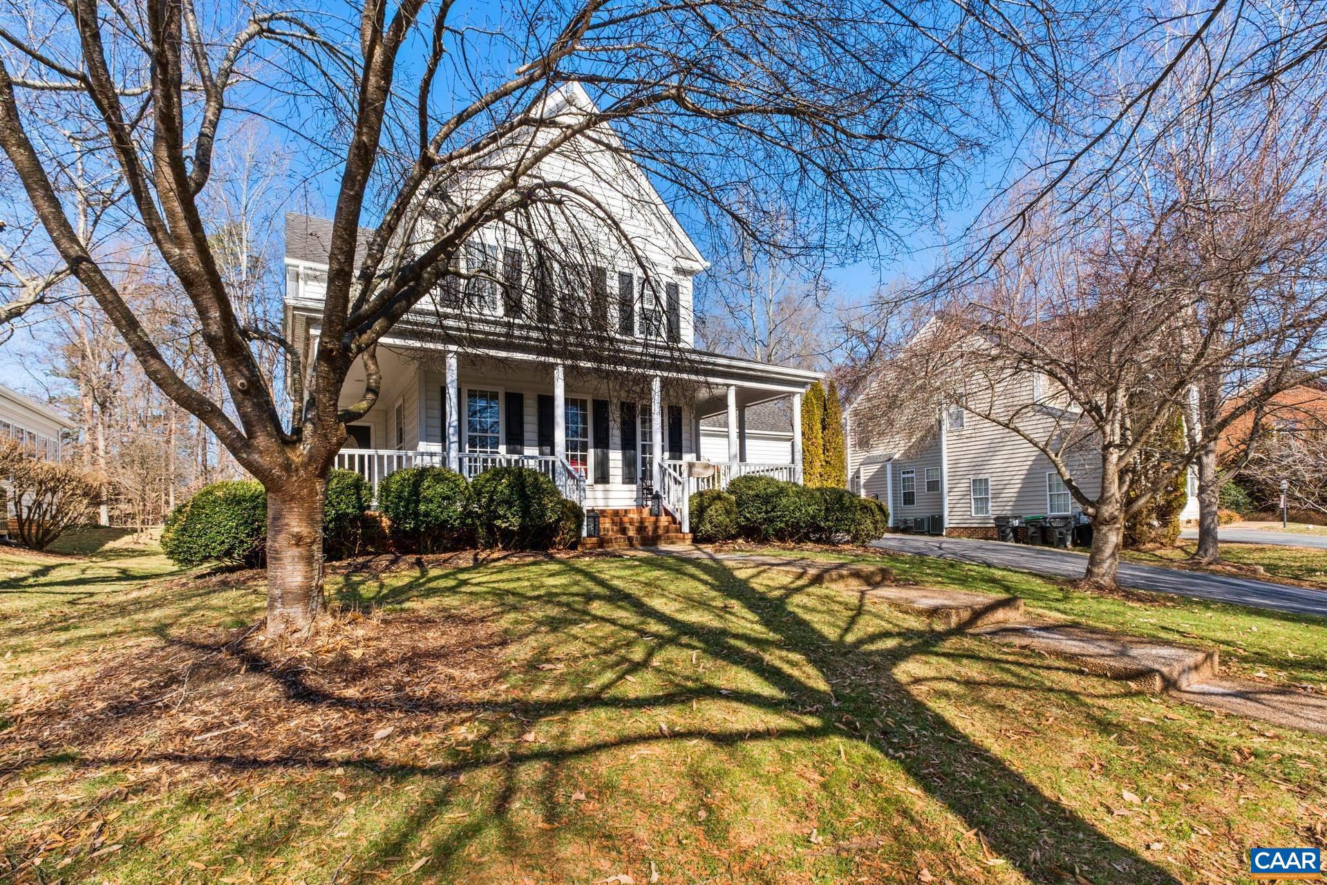 FOREST LAKES - Residential