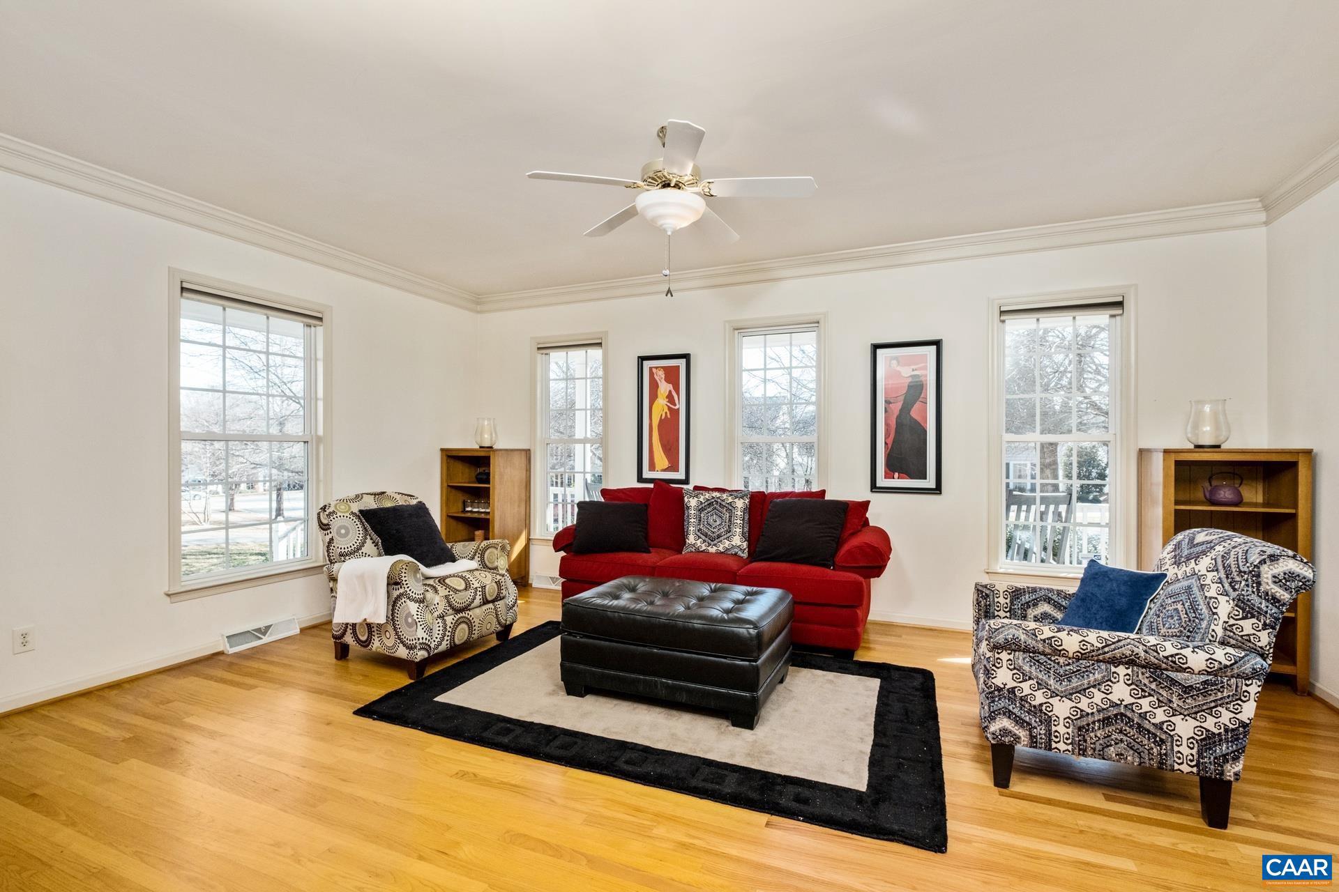 FOREST LAKES - Residential