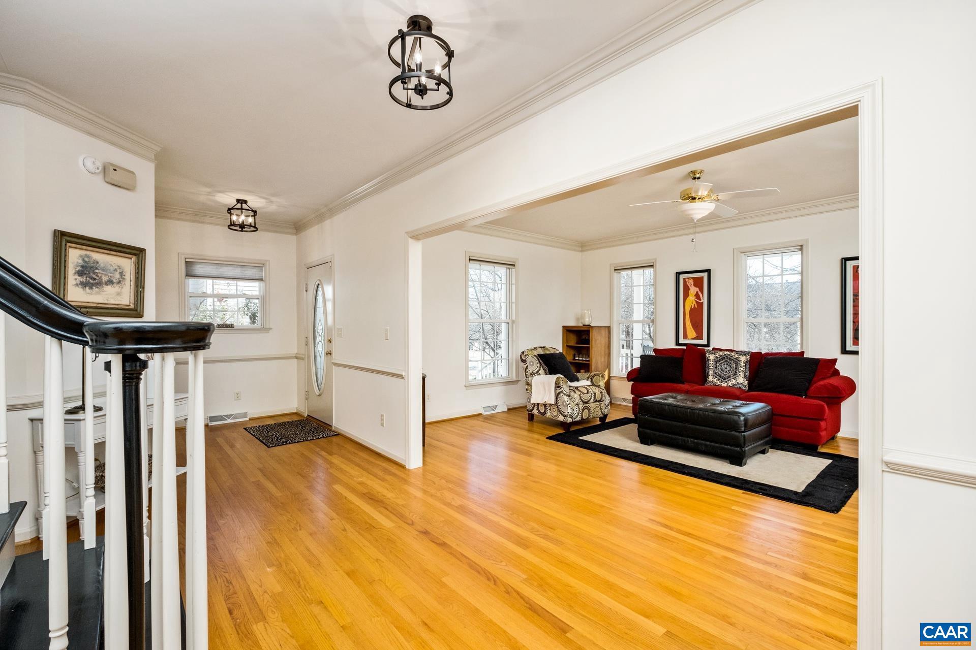 FOREST LAKES - Residential