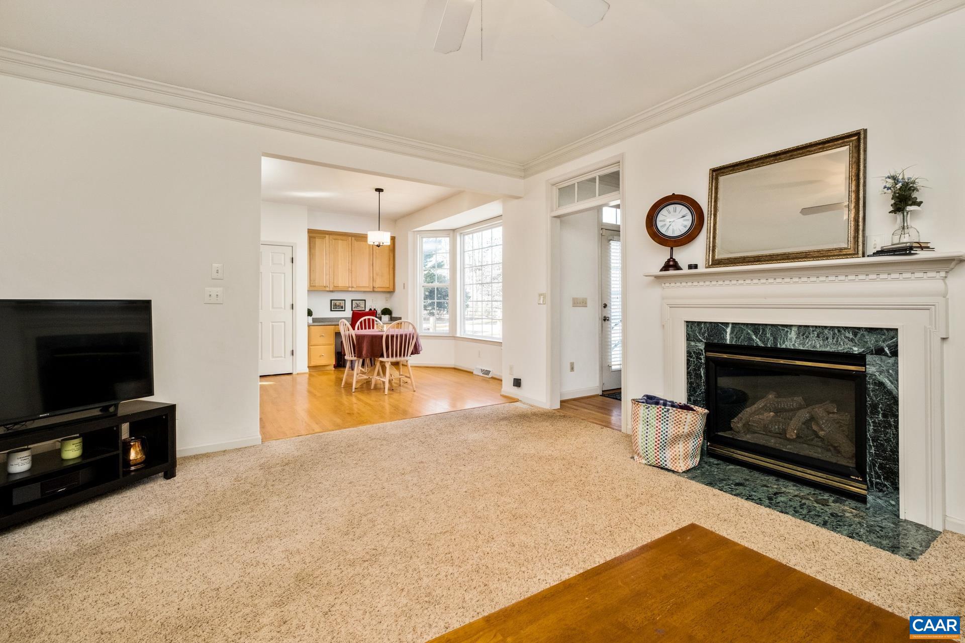 FOREST LAKES - Residential