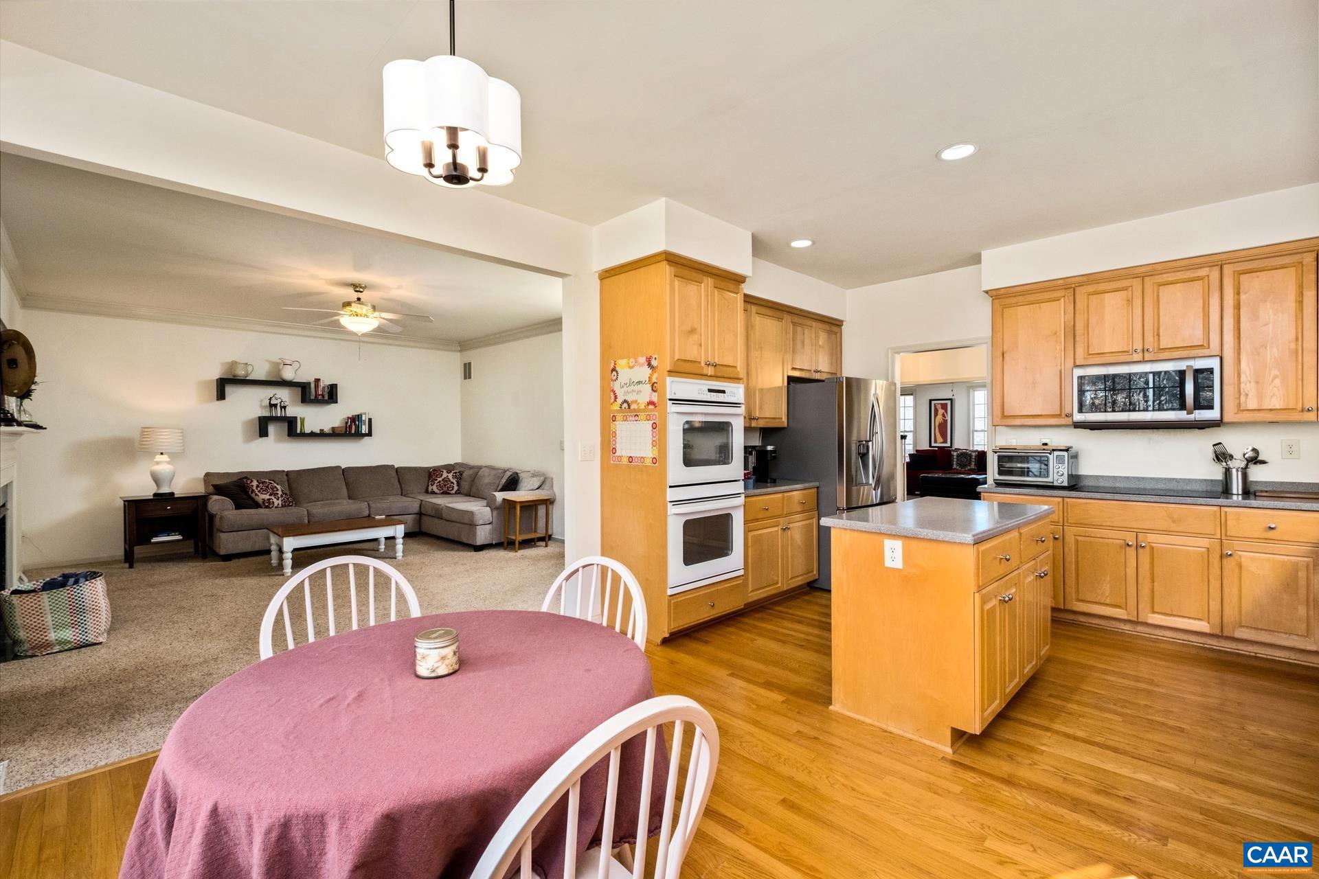 FOREST LAKES - Residential