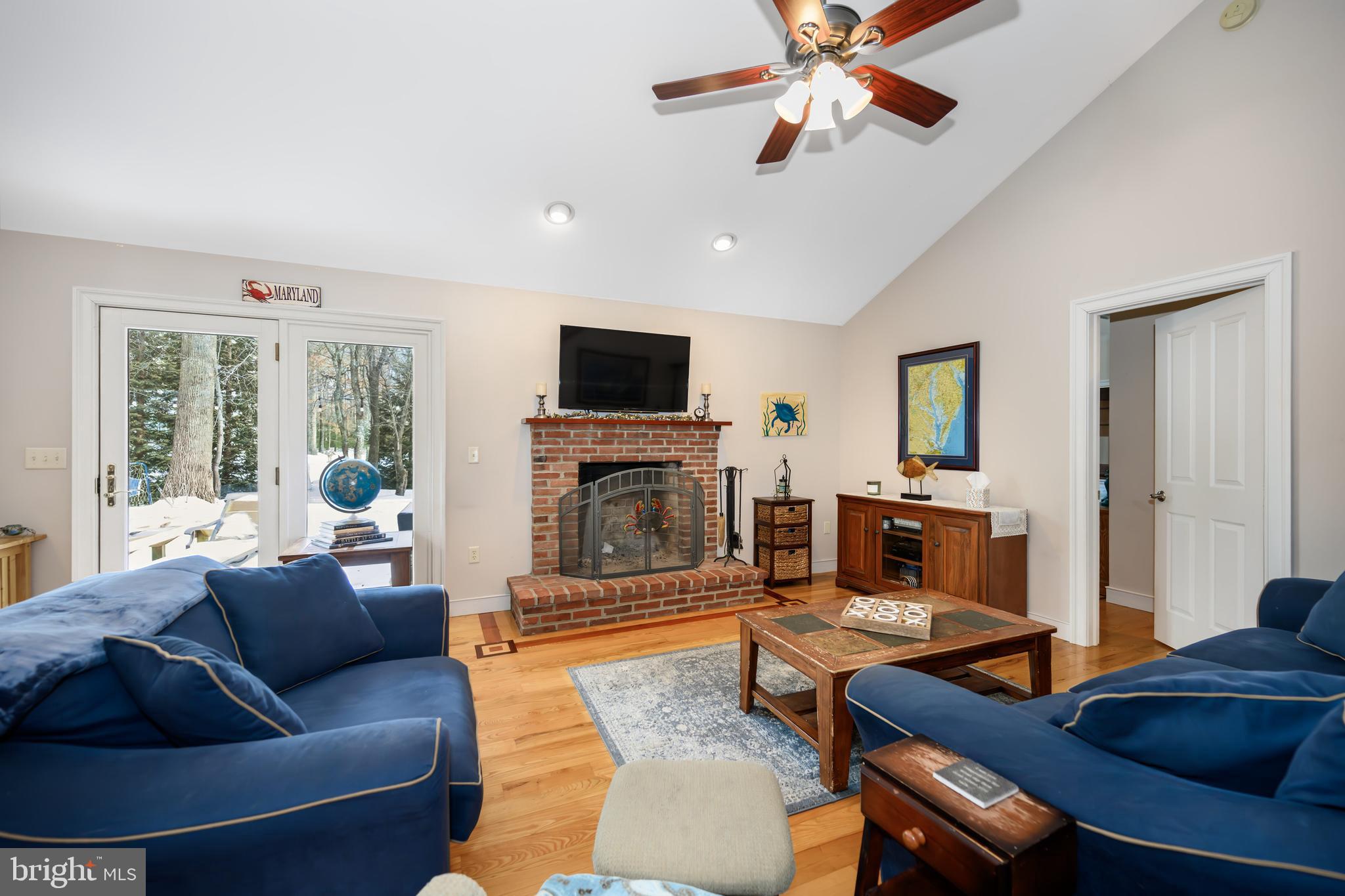 DOUBLE CREEK WOODS - Residential