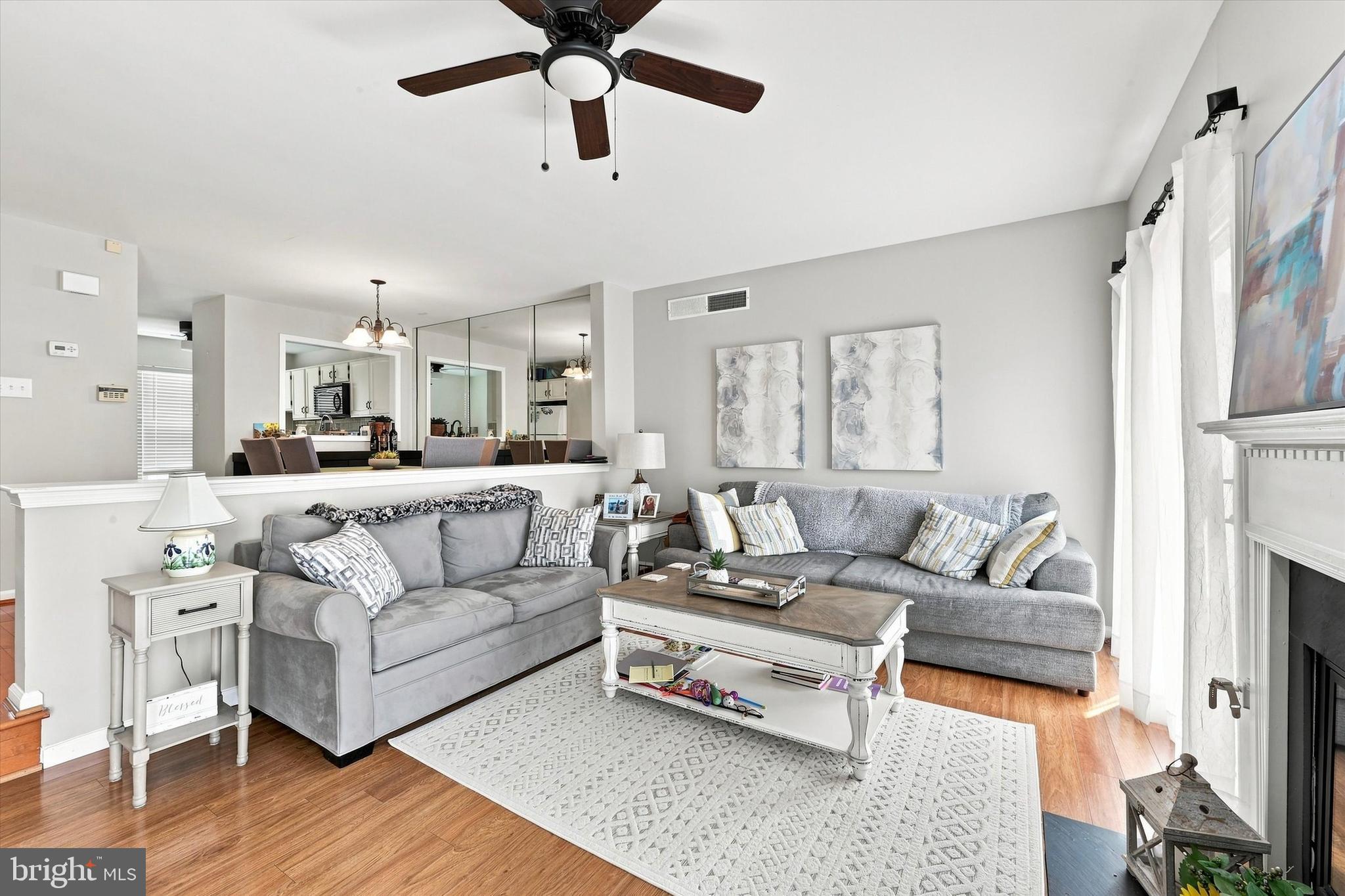141 KNOLLWOOD COURT