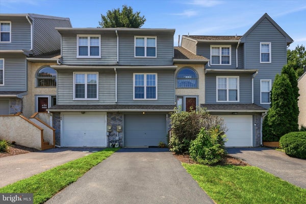 141 KNOLLWOOD CT, ASTON, PA 19014 - Image e72ef2ab58eba90d5dabcd53d6eb4f17/582168635