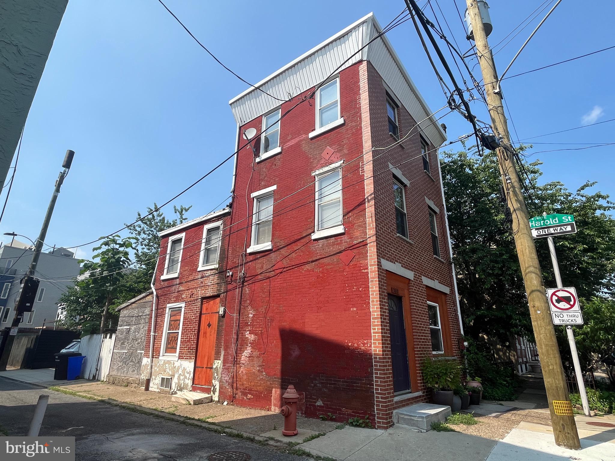 PORT RICHMOND - Residential