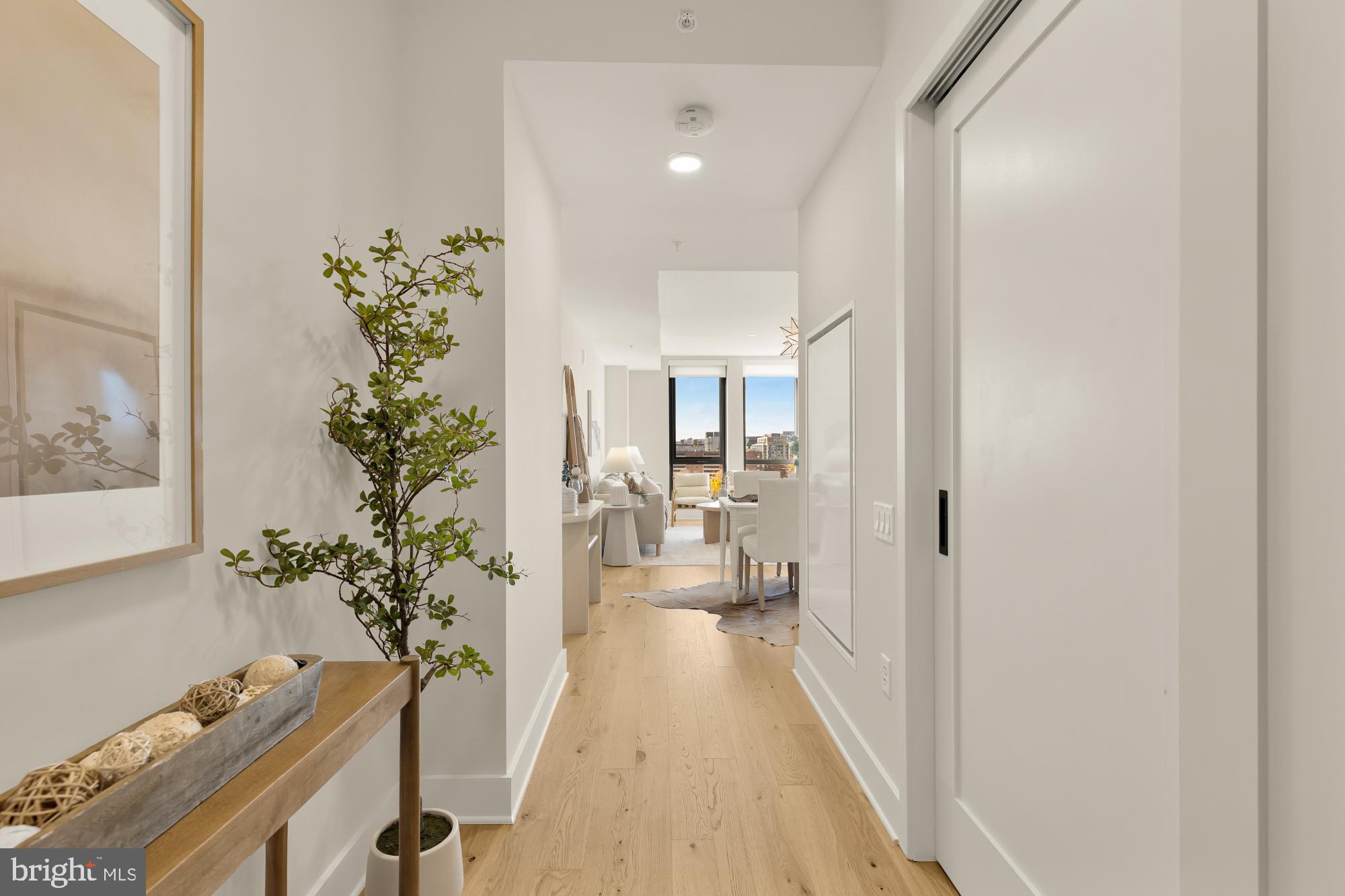 1211 VAN STREET SE 718