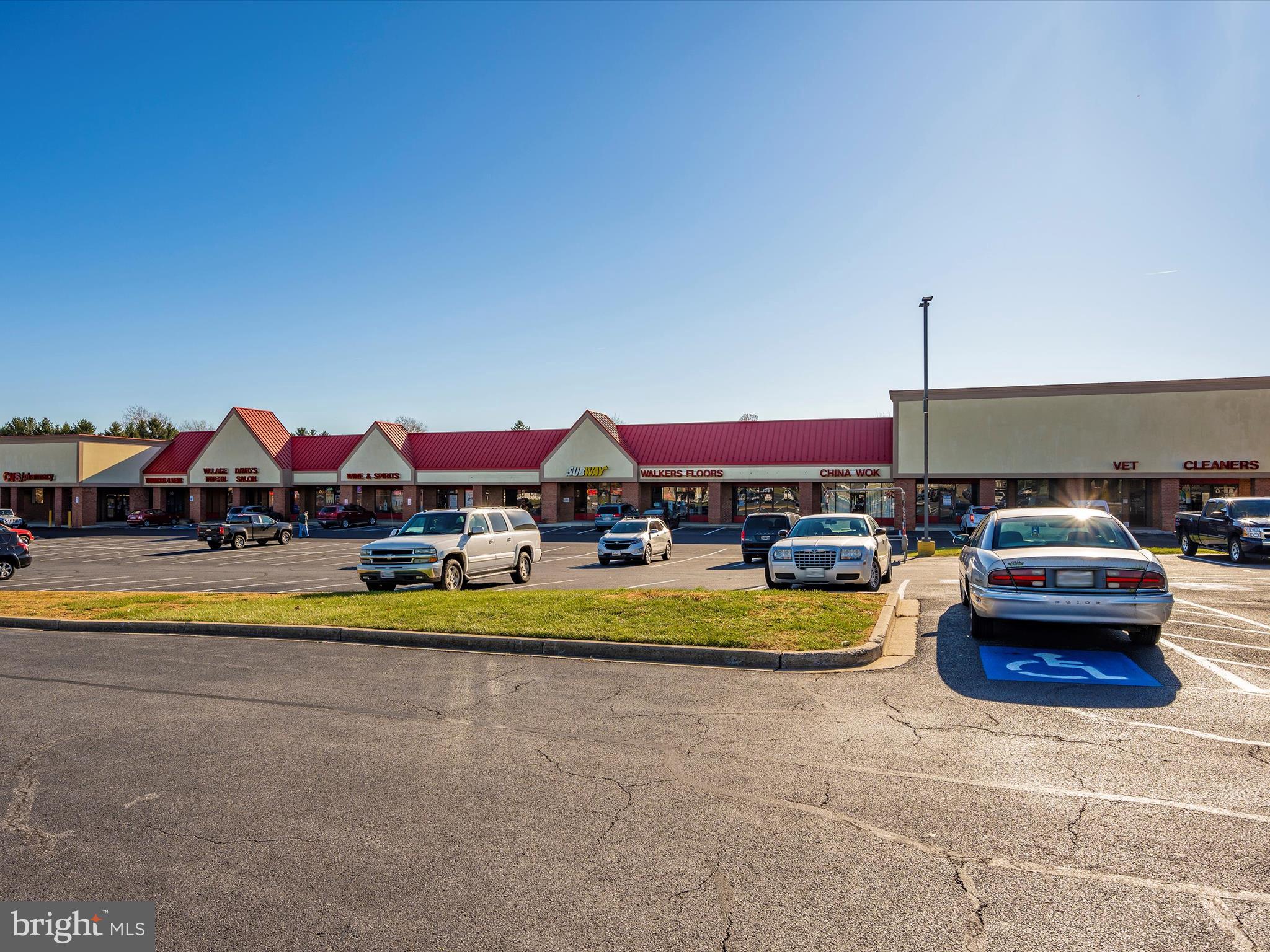 GLADE TOWN - Residential