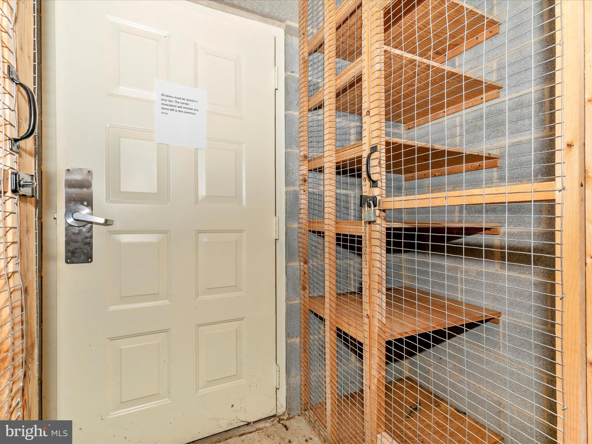 GLADE TOWN - Residential