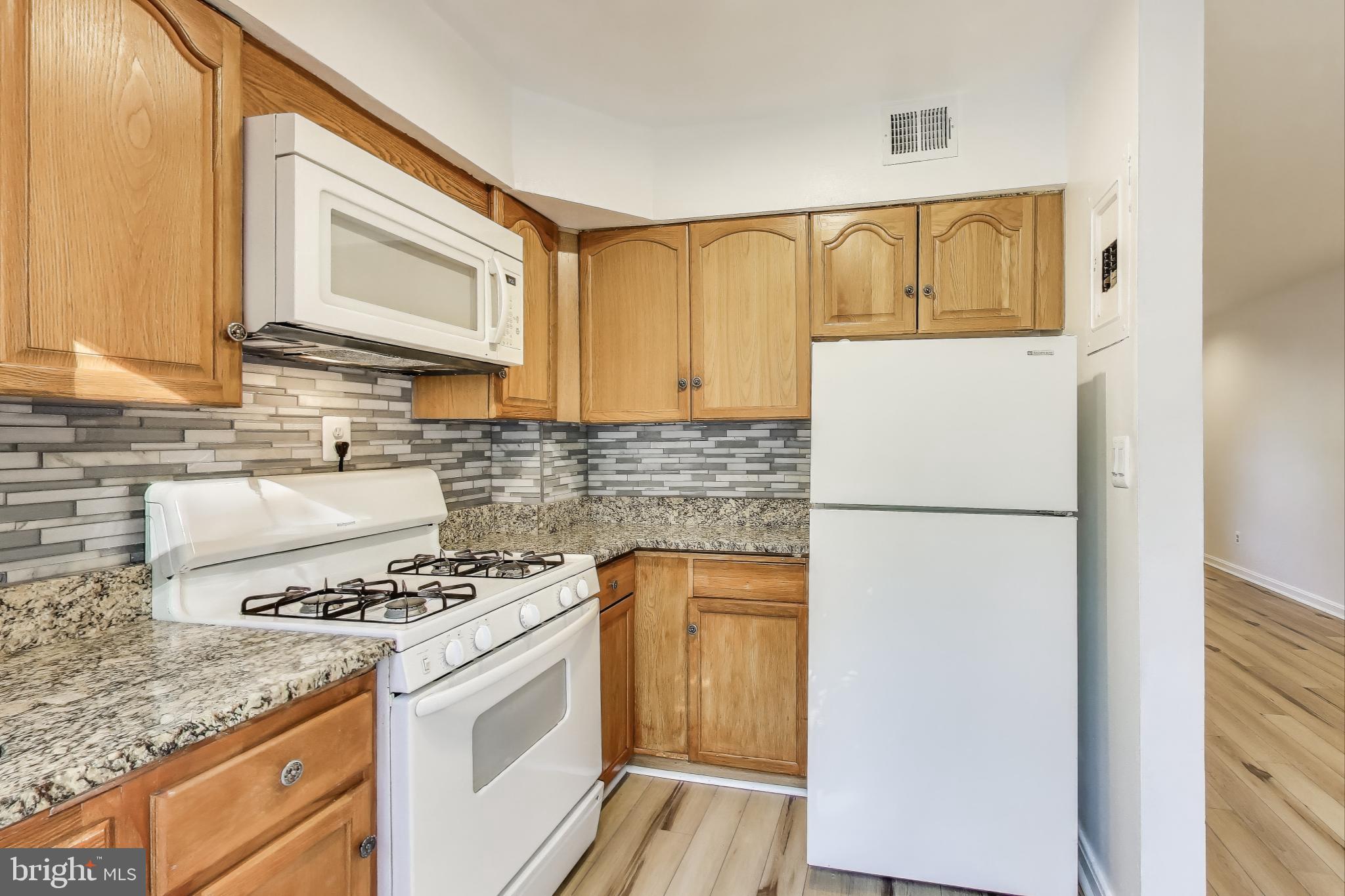 CHEVY CHASE CREST - Residential Lease