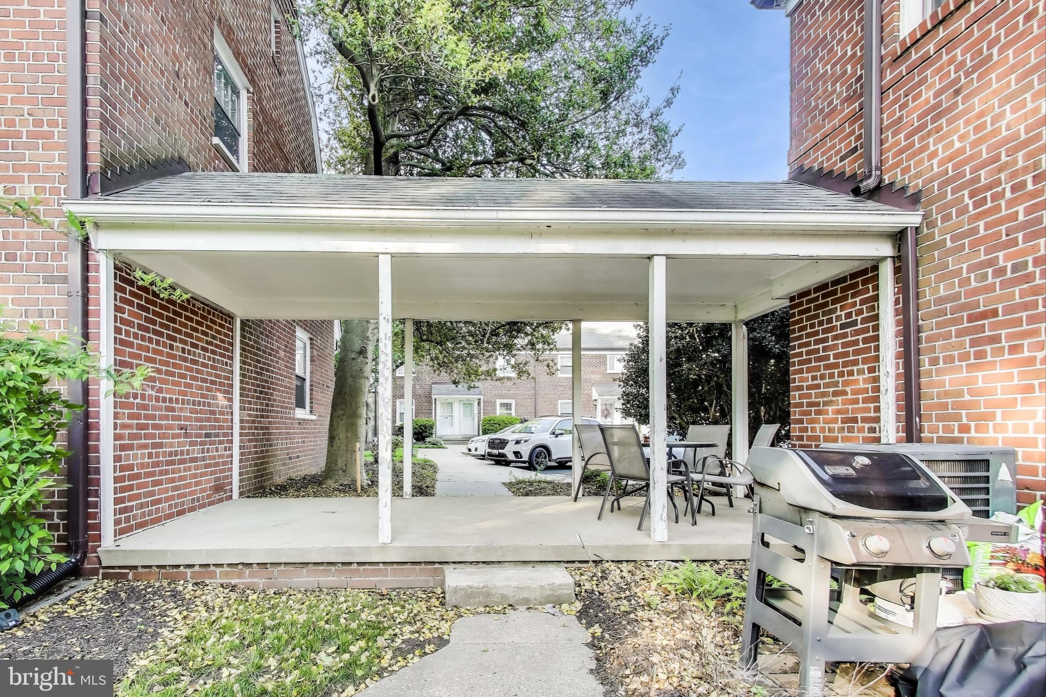 CHEVY CHASE CREST - Residential Lease