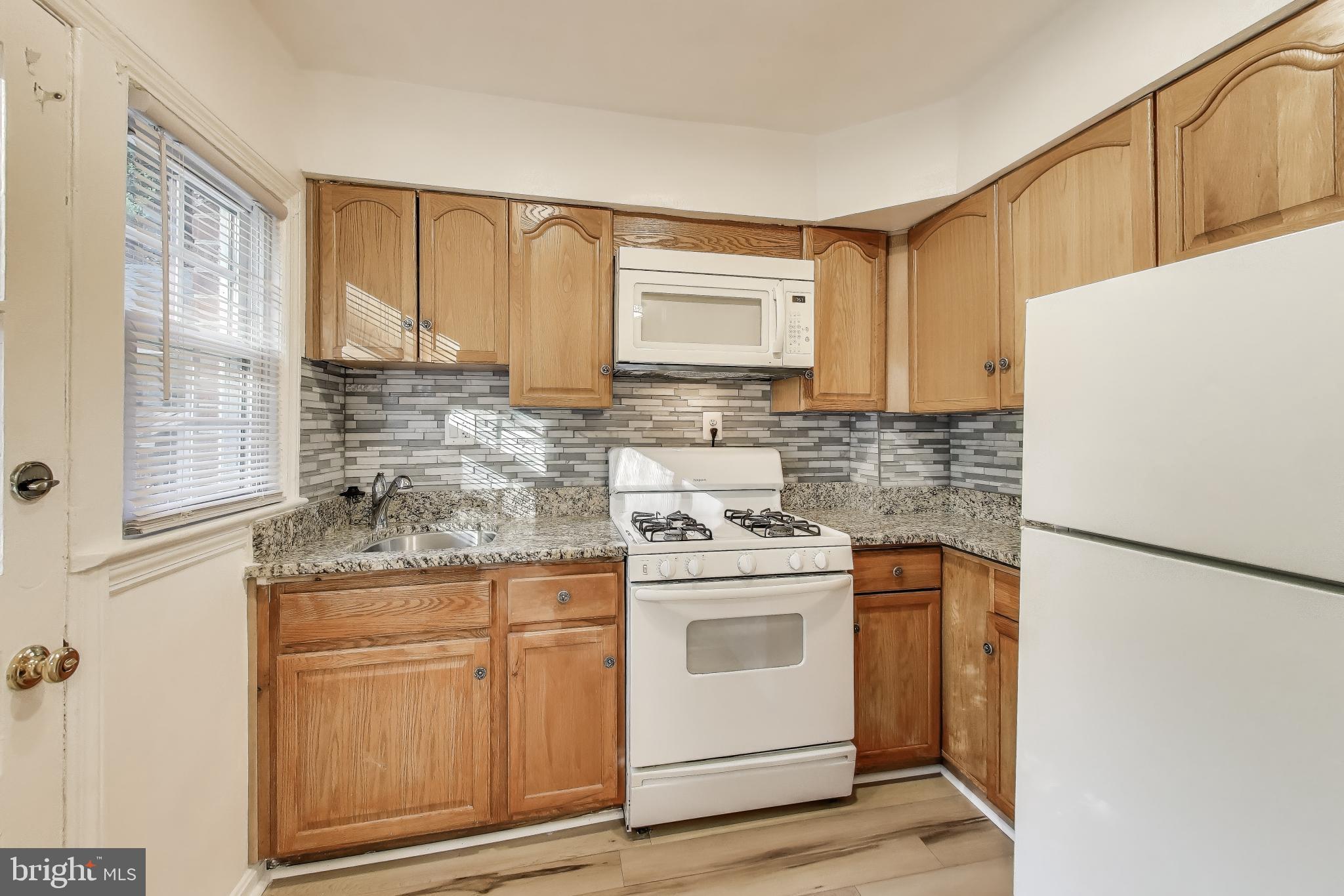 CHEVY CHASE CREST - Residential Lease