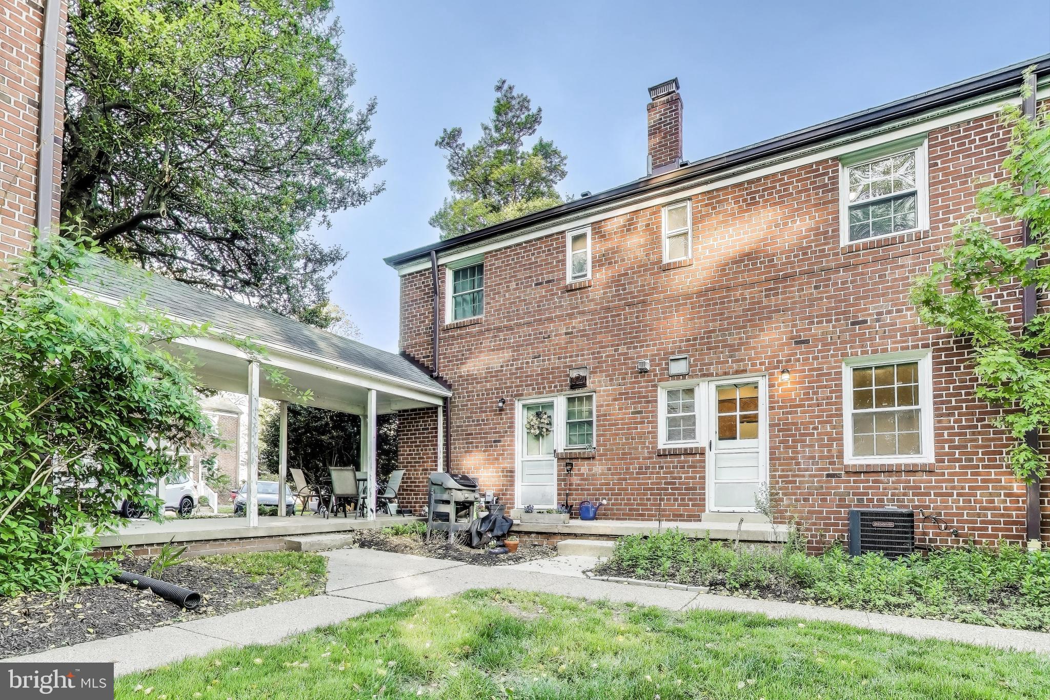 CHEVY CHASE CREST - Residential Lease