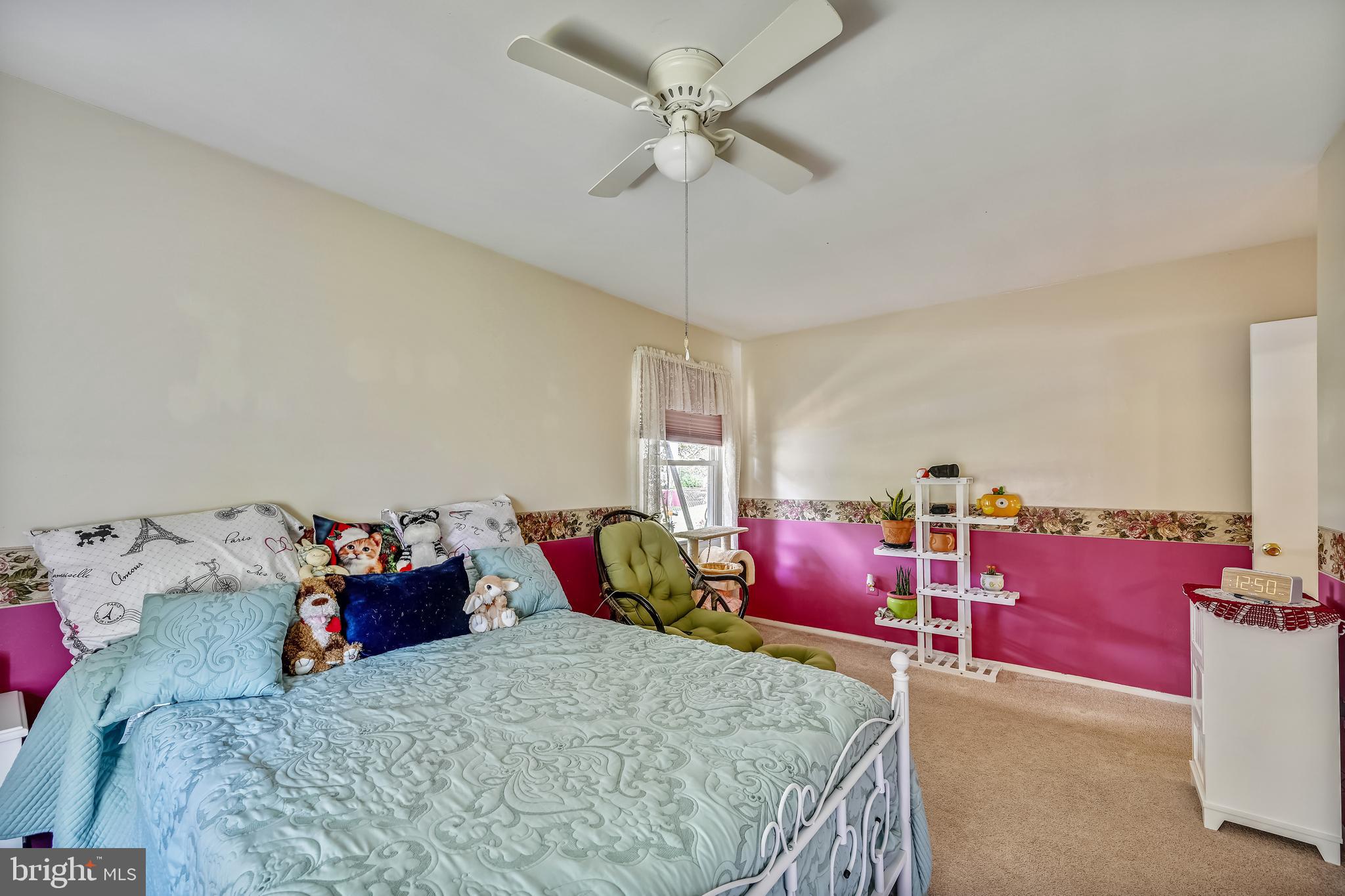 FOUR SEASONS ESTATES - Residential