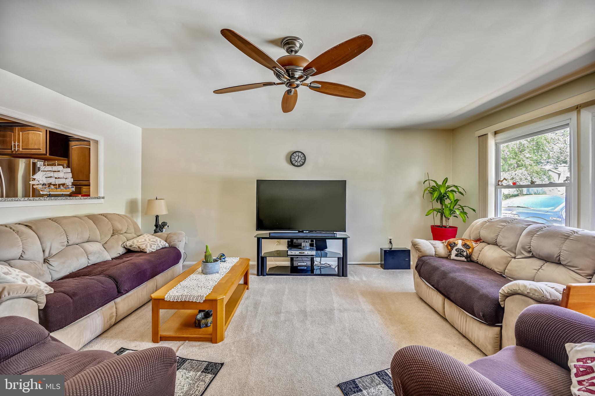 FOUR SEASONS ESTATES - Residential