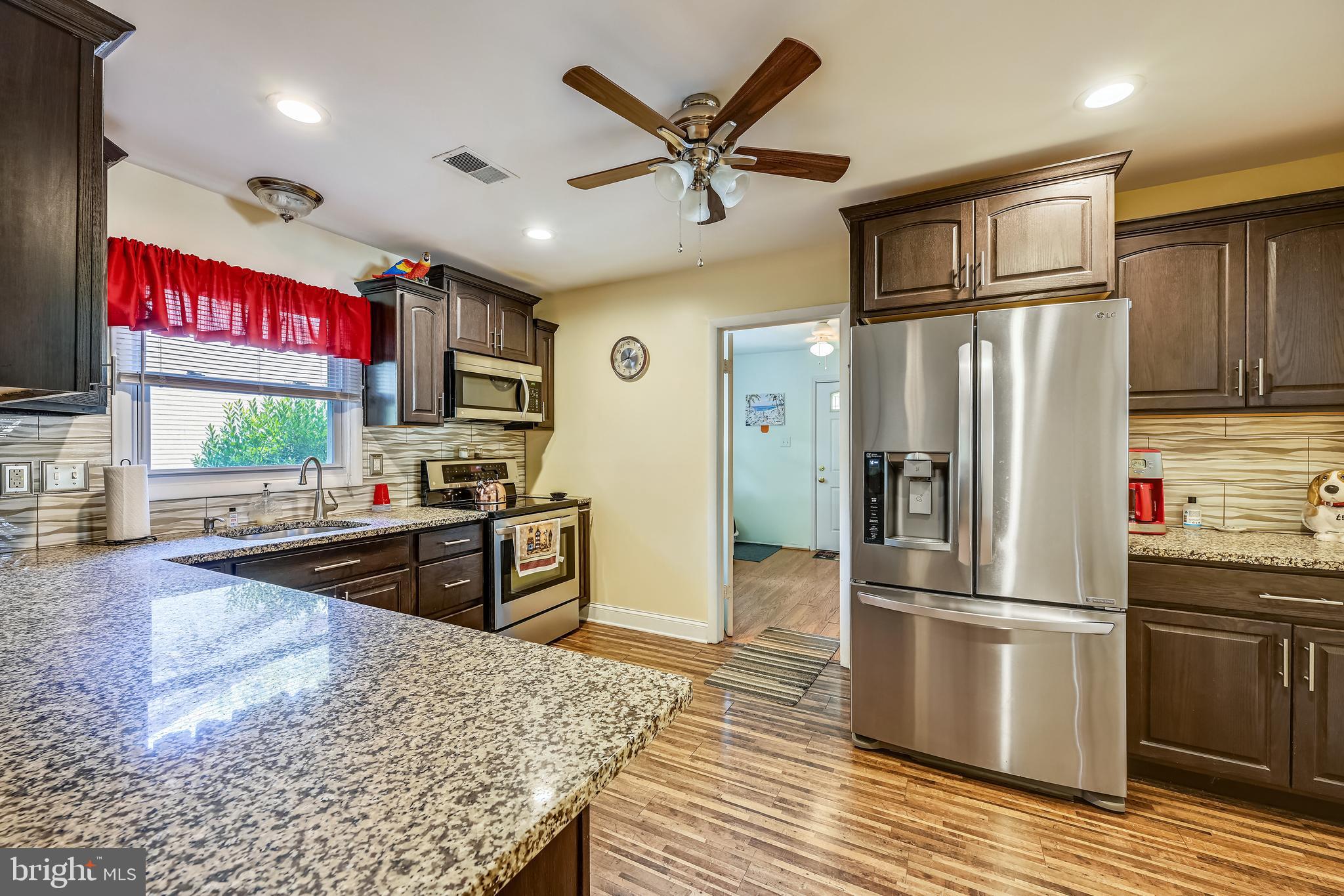 FOUR SEASONS ESTATES - Residential