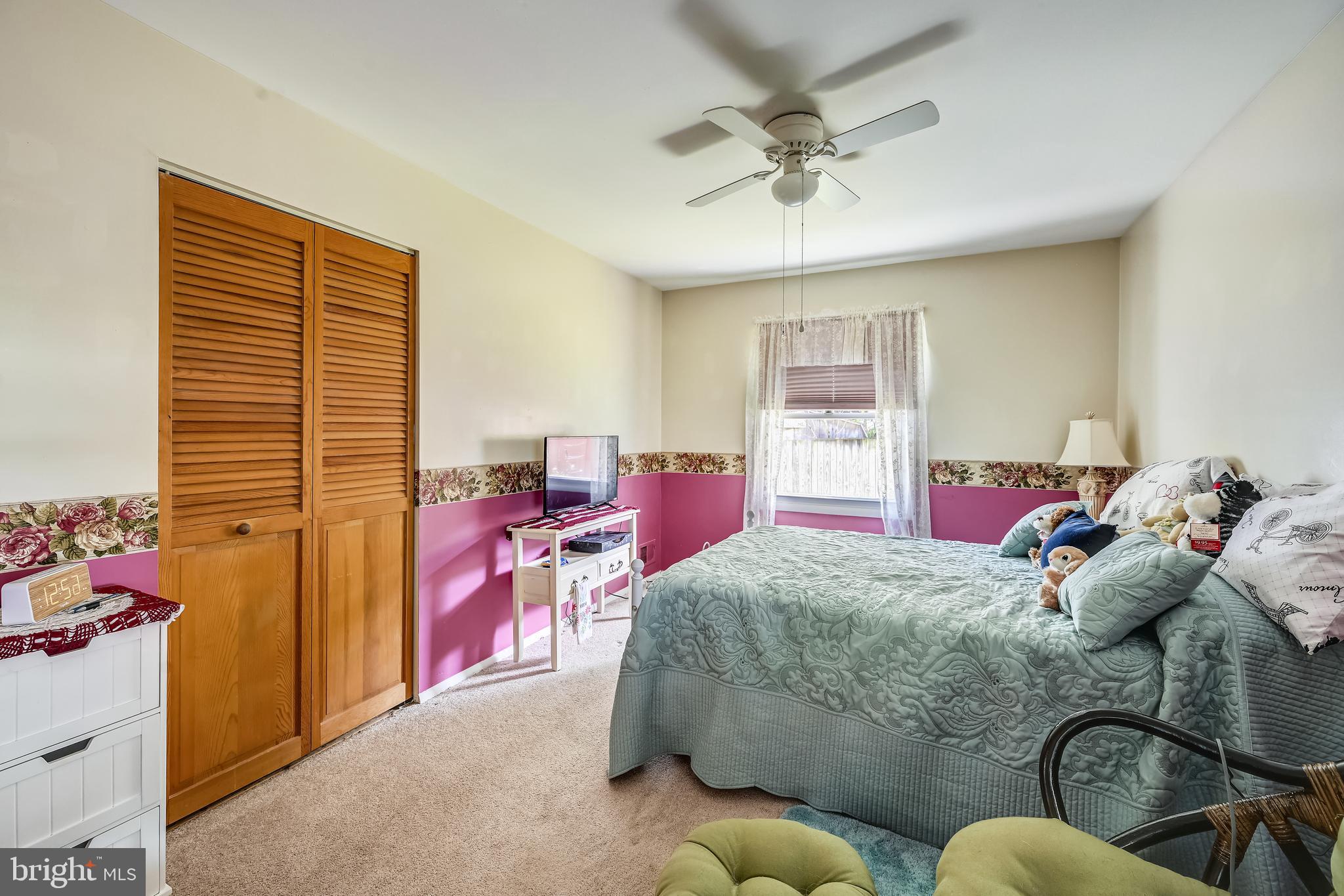 FOUR SEASONS ESTATES - Residential