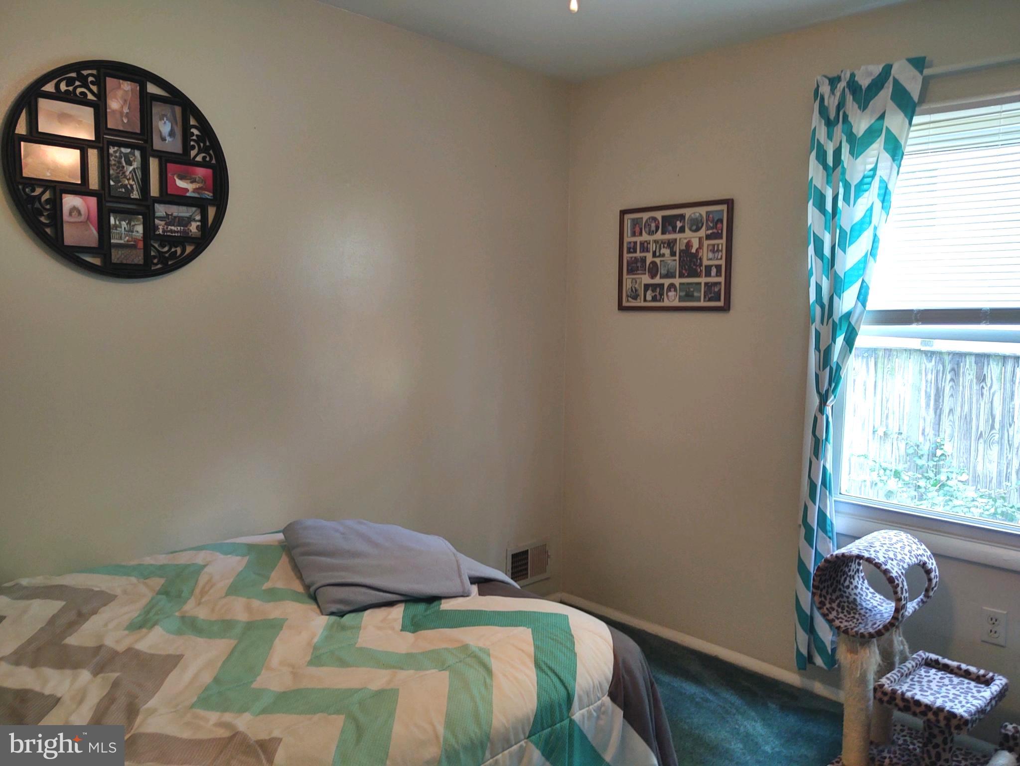 FOUR SEASONS ESTATES - Residential