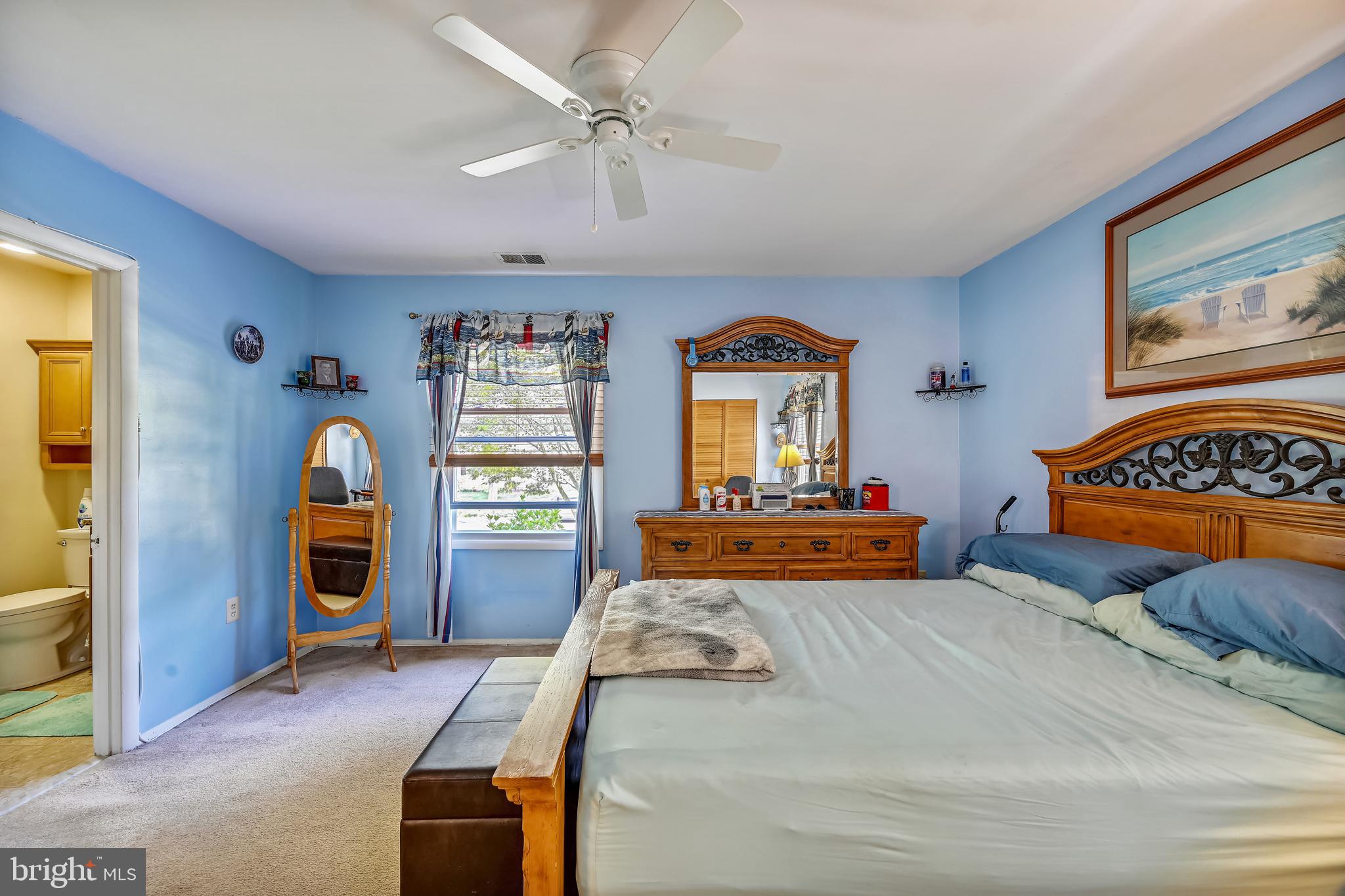 FOUR SEASONS ESTATES - Residential