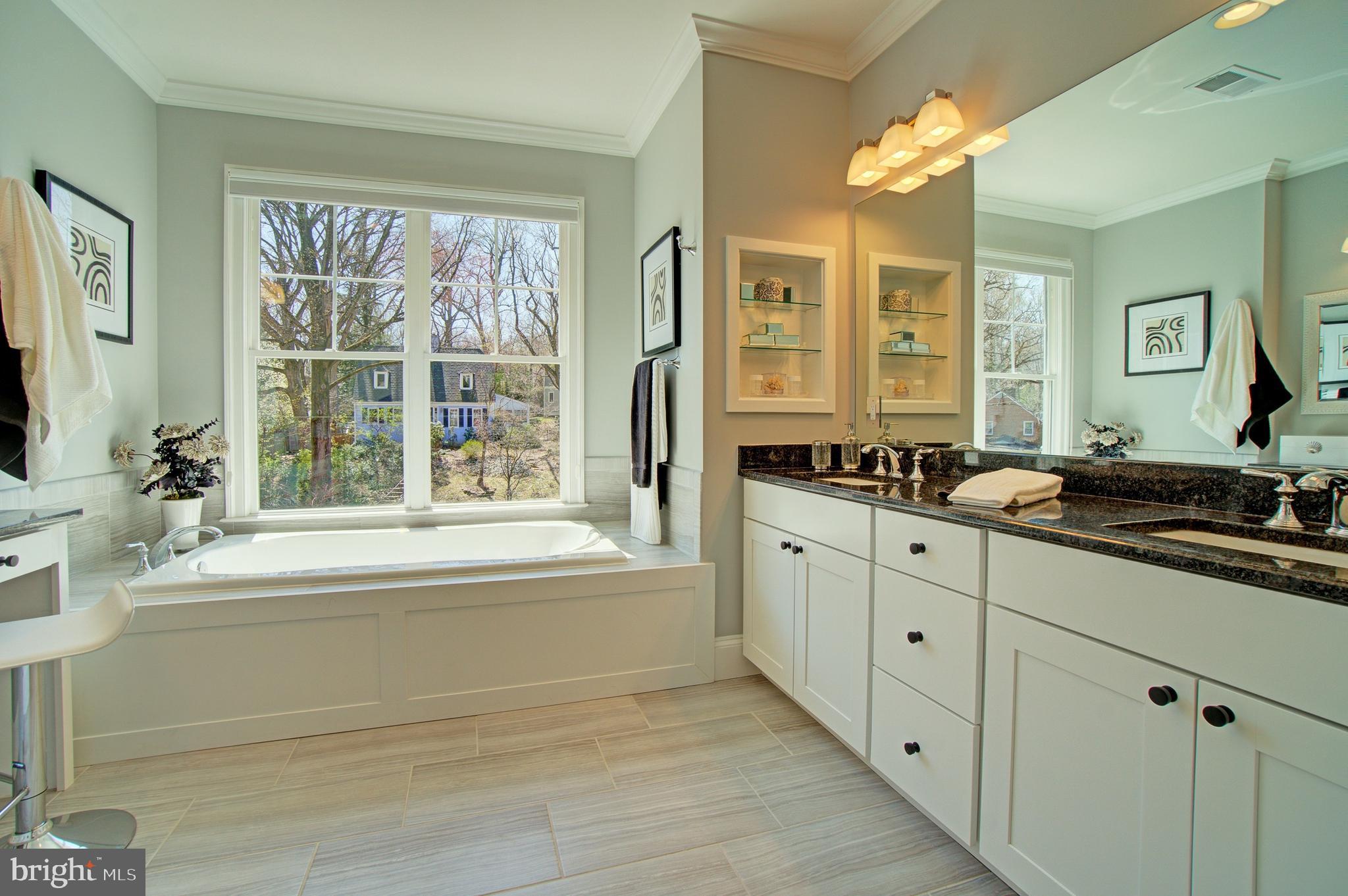 LEE HEIGHTS - Residential