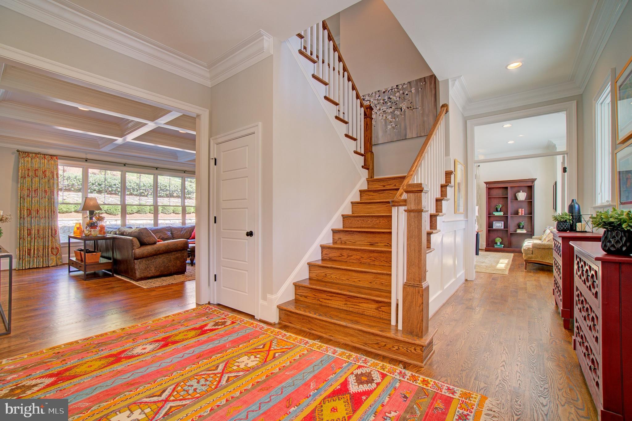 LEE HEIGHTS - Residential