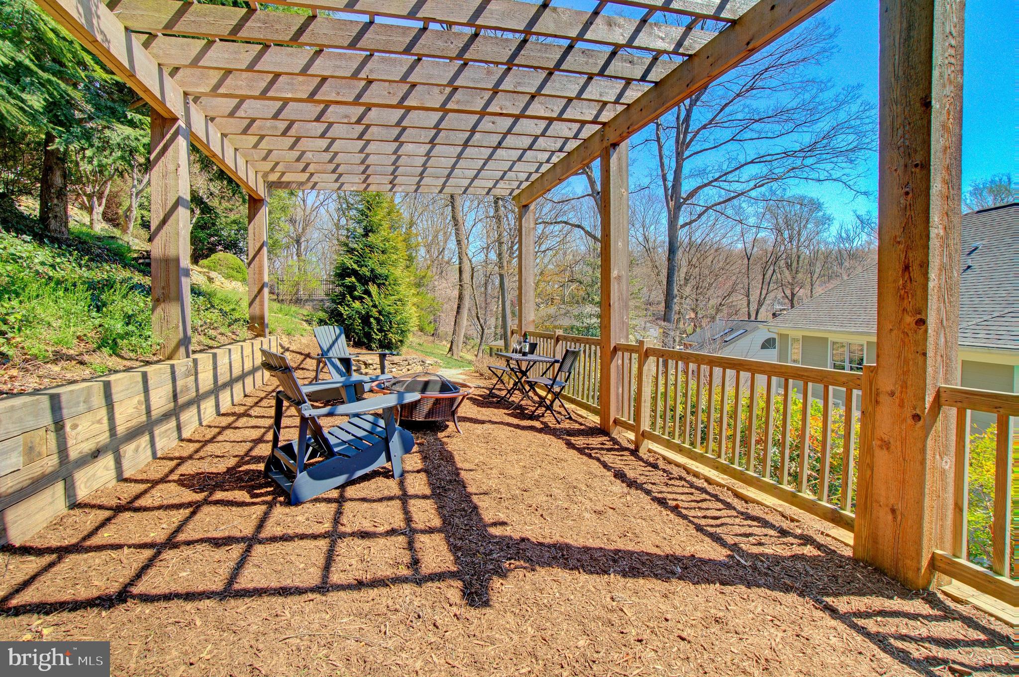 LEE HEIGHTS - Residential