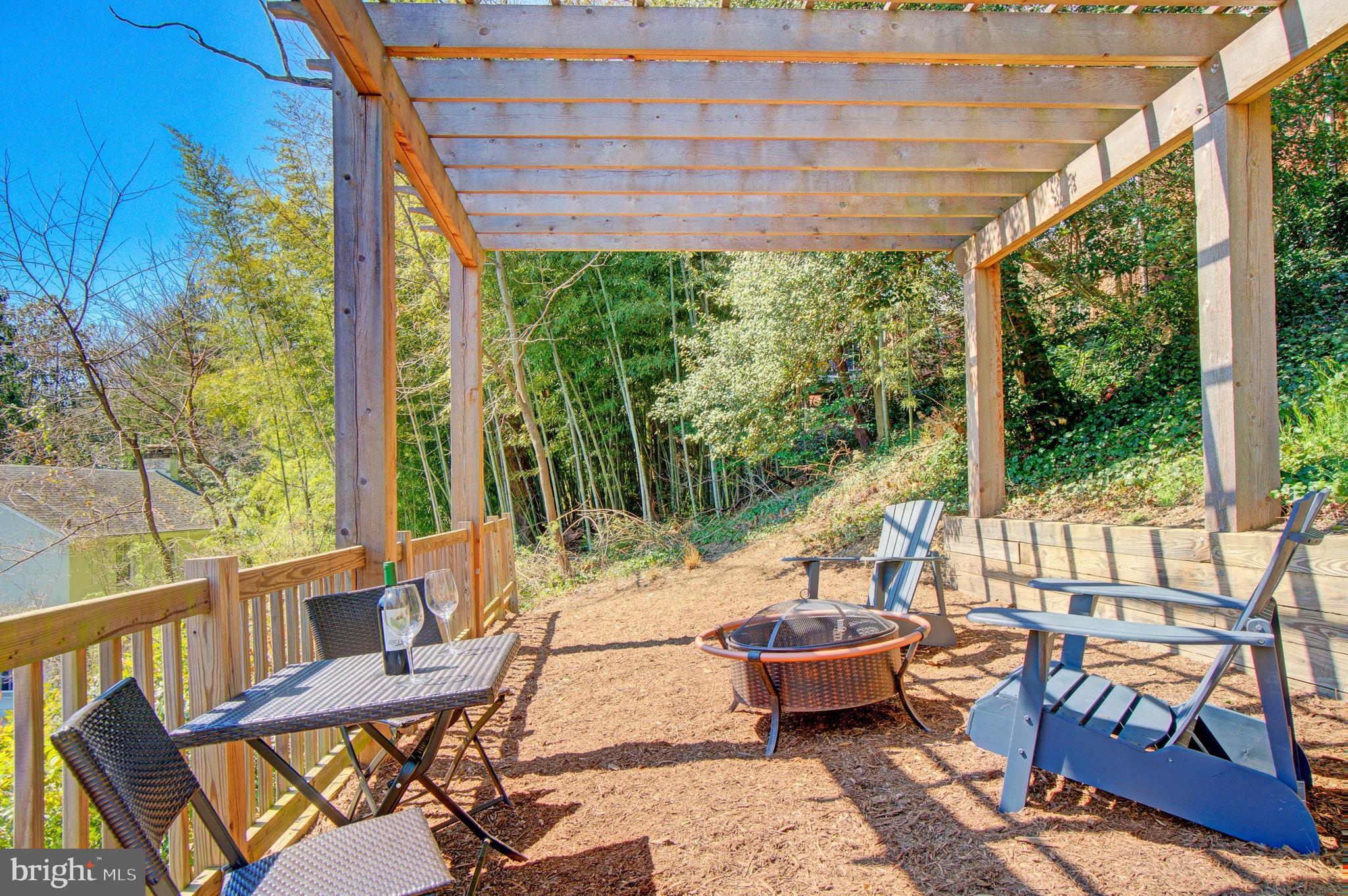 LEE HEIGHTS - Residential